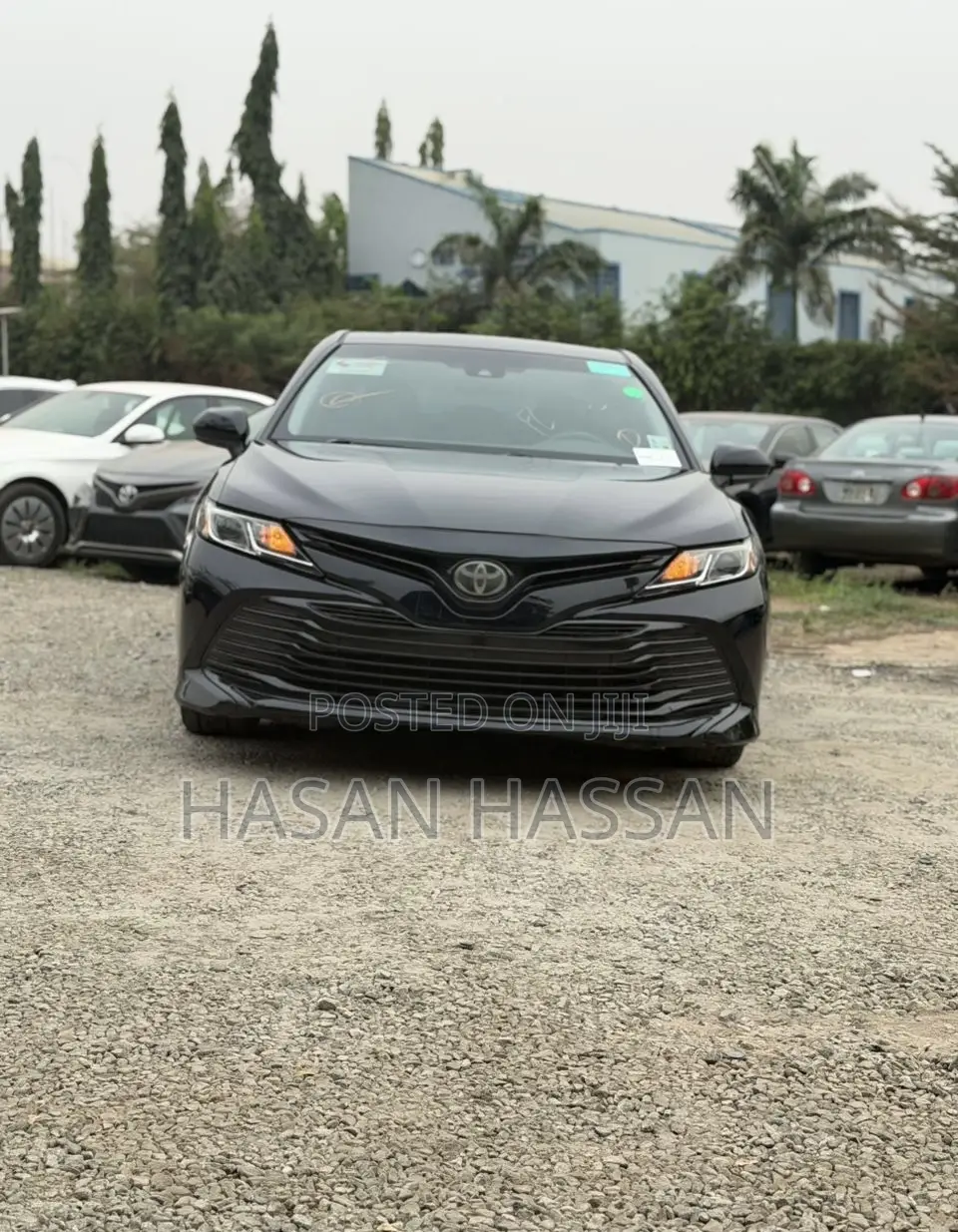 Toyota Camry LE FWD (2.5L 4cyl 8AM) 2018 Black