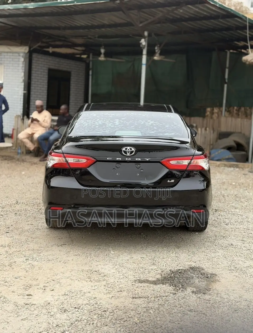 Toyota Camry LE FWD (2.5L 4cyl 8AM) 2018 Black