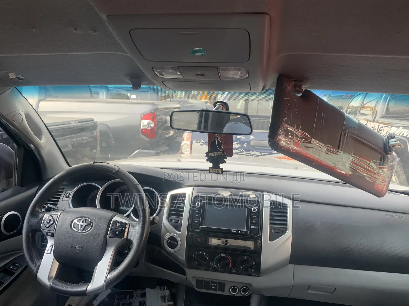 Toyota Tacoma V6 4dr Double Cab 4WD 5.0 ft. SB (4.0L 6cyl 6M) 2015
