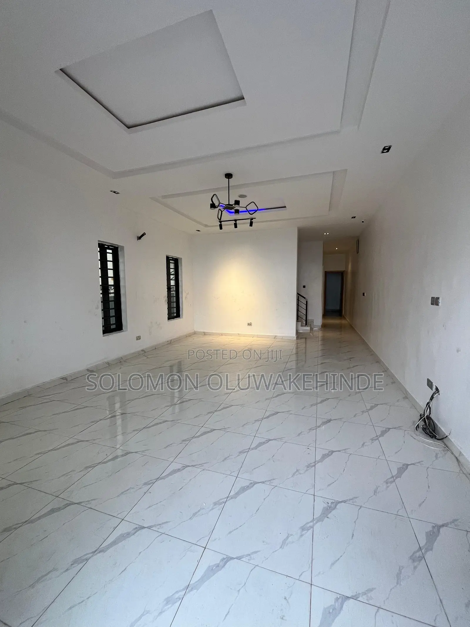 4bdrm Duplex in Lekky County, Ikota for sale
