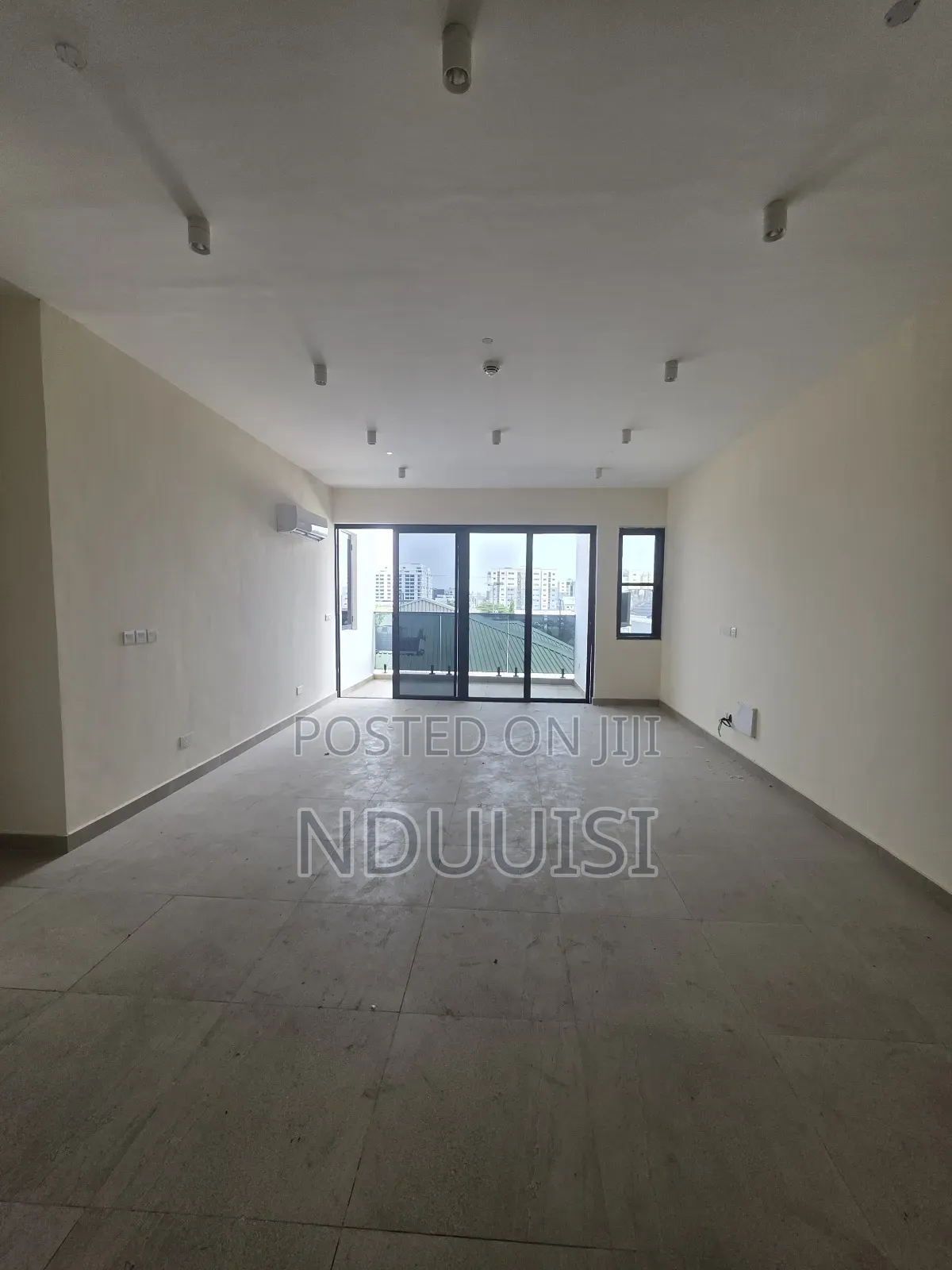 3bdrm Apartment in Lekki Phase 1 for sale