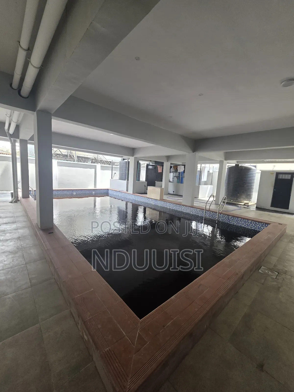 3bdrm Apartment in Lekki Phase 1 for sale