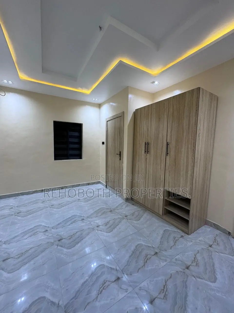 3bdrm Duplex in Kolapo Ishola, Akobo for rent