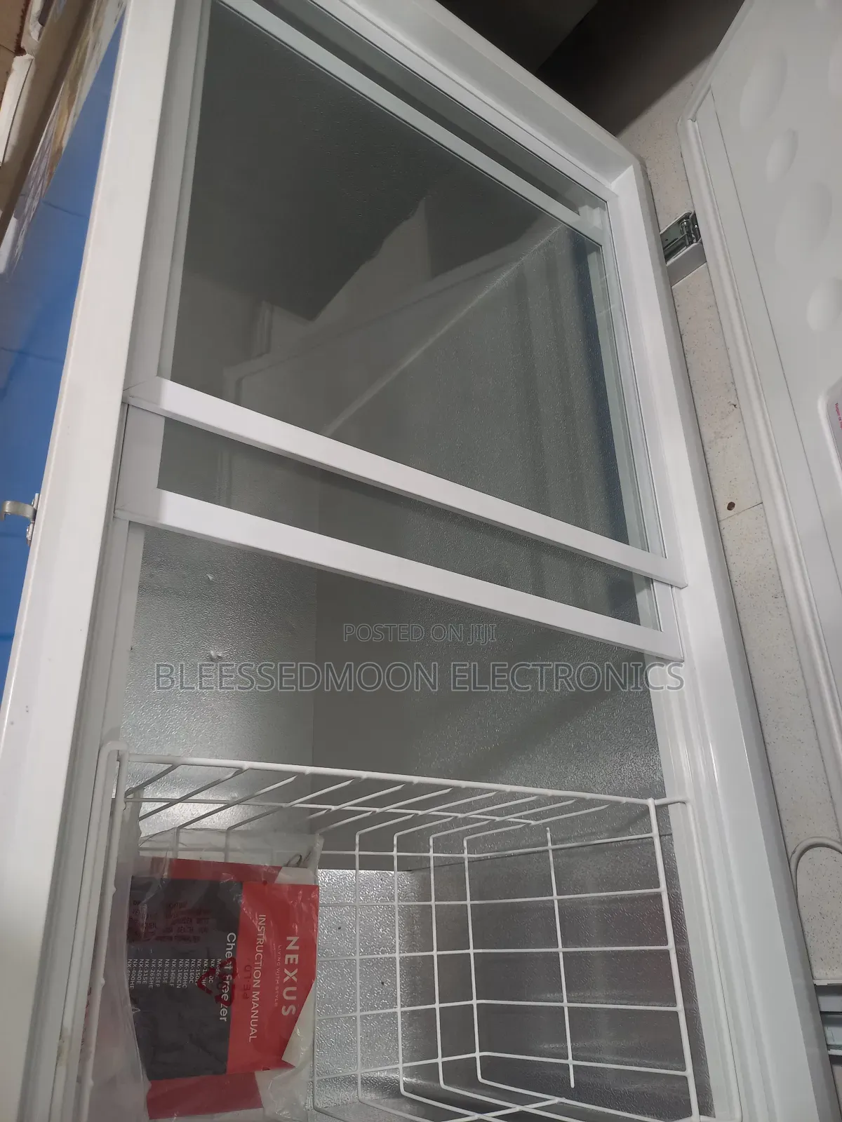 Nexus Low Voltage Chest Freezer 300liters 5 Year's Company Warranty