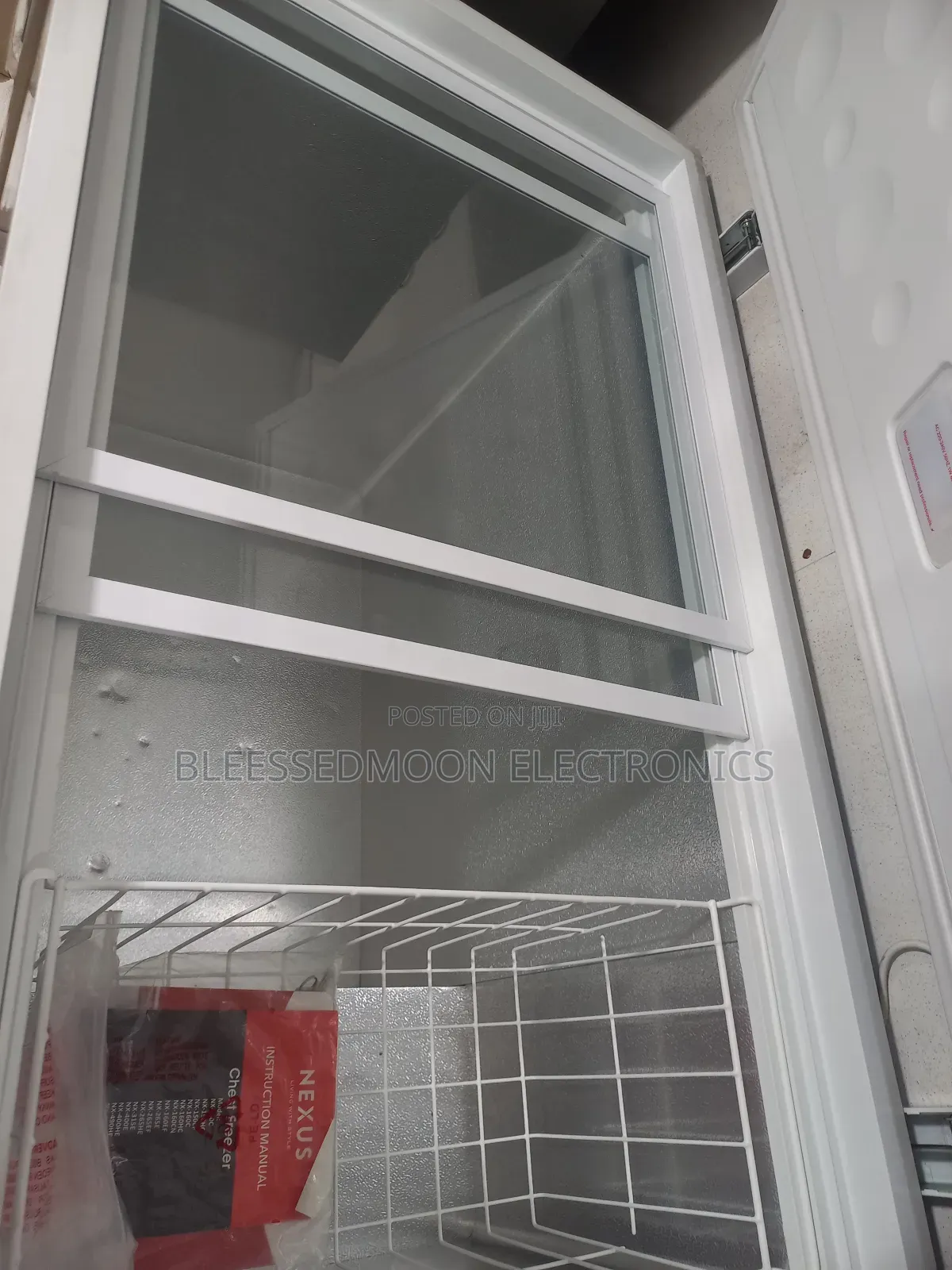 Nexus Low Voltage Chest Freezer 300liters 5 Year's Company Warranty