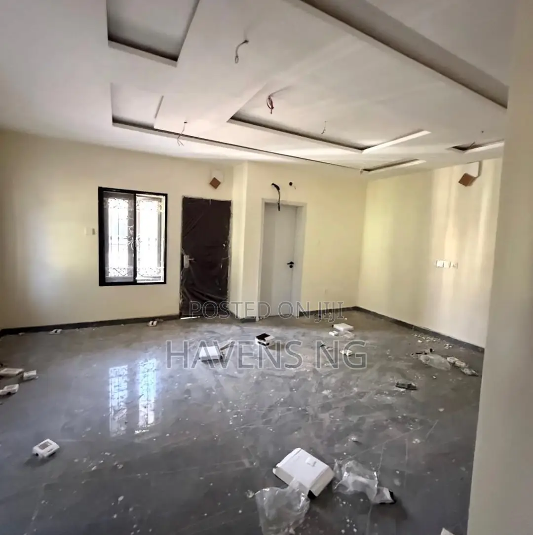 4bdrm Duplex in Zone 2 / Wuse for sale
