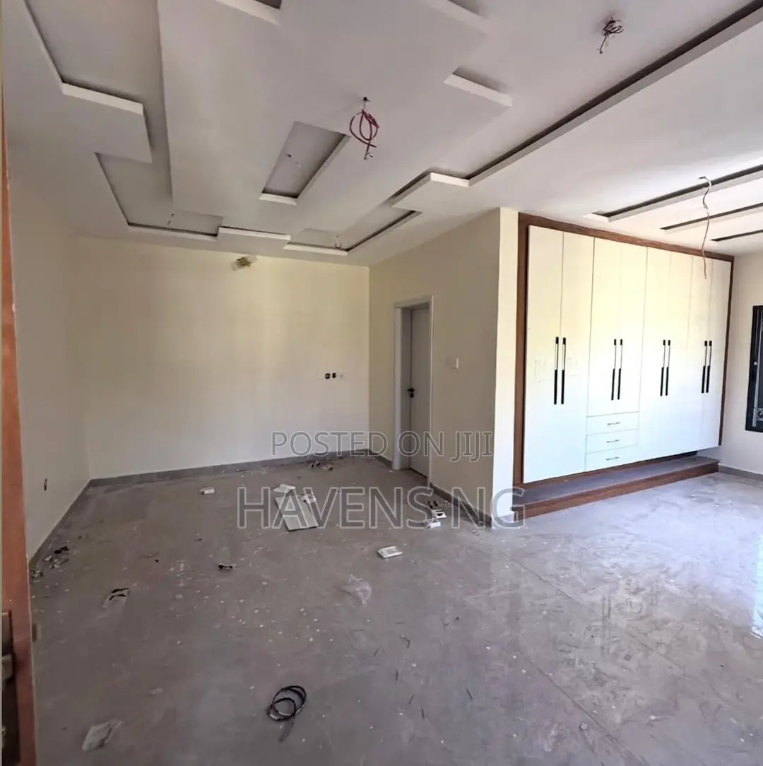 4bdrm Duplex in Zone 2 / Wuse for sale