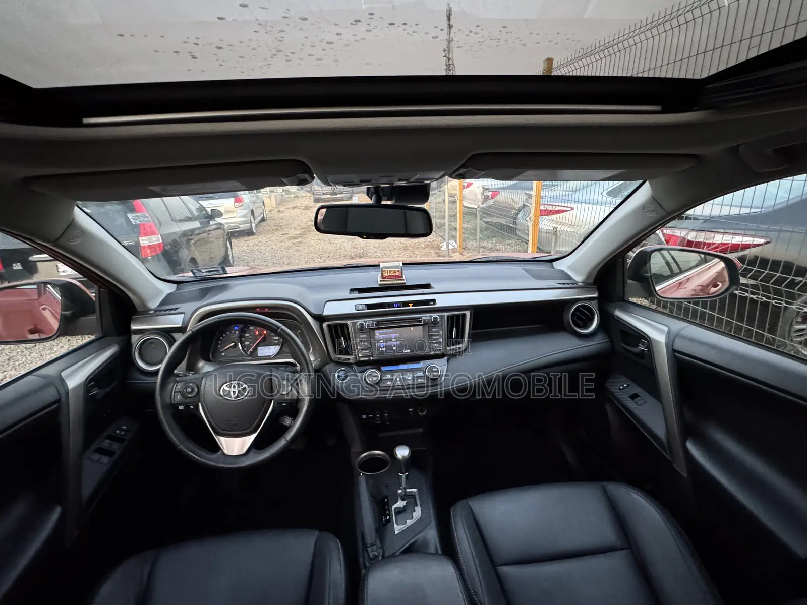 Toyota RAV4 Limited 4dr SUV AWD (2.5L 4cyl 6A) 2015