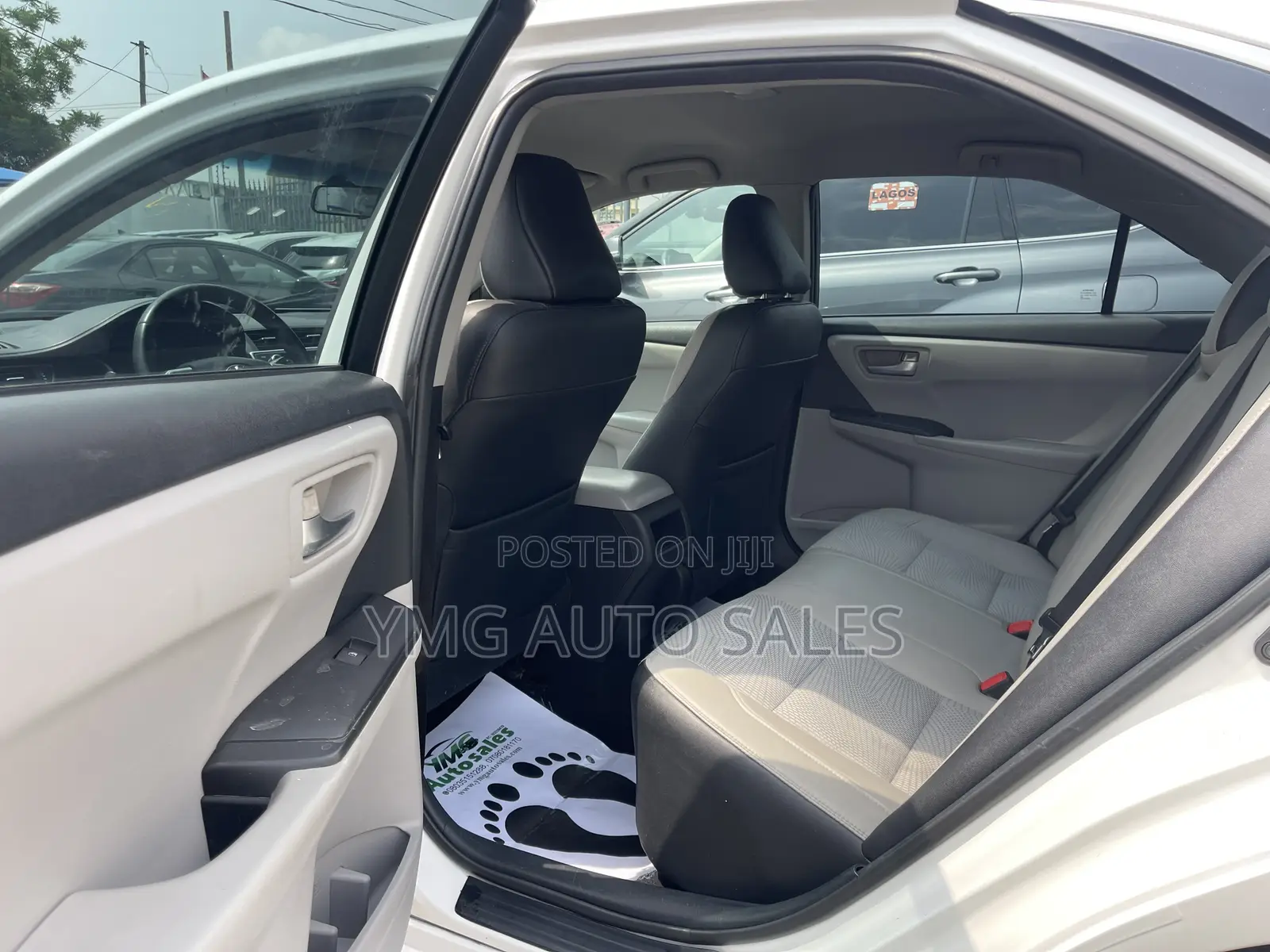 Toyota Camry 2016 White