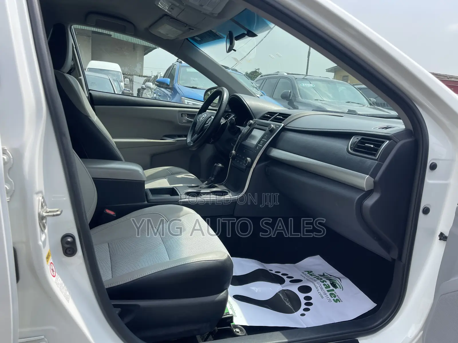 Toyota Camry 2016 White