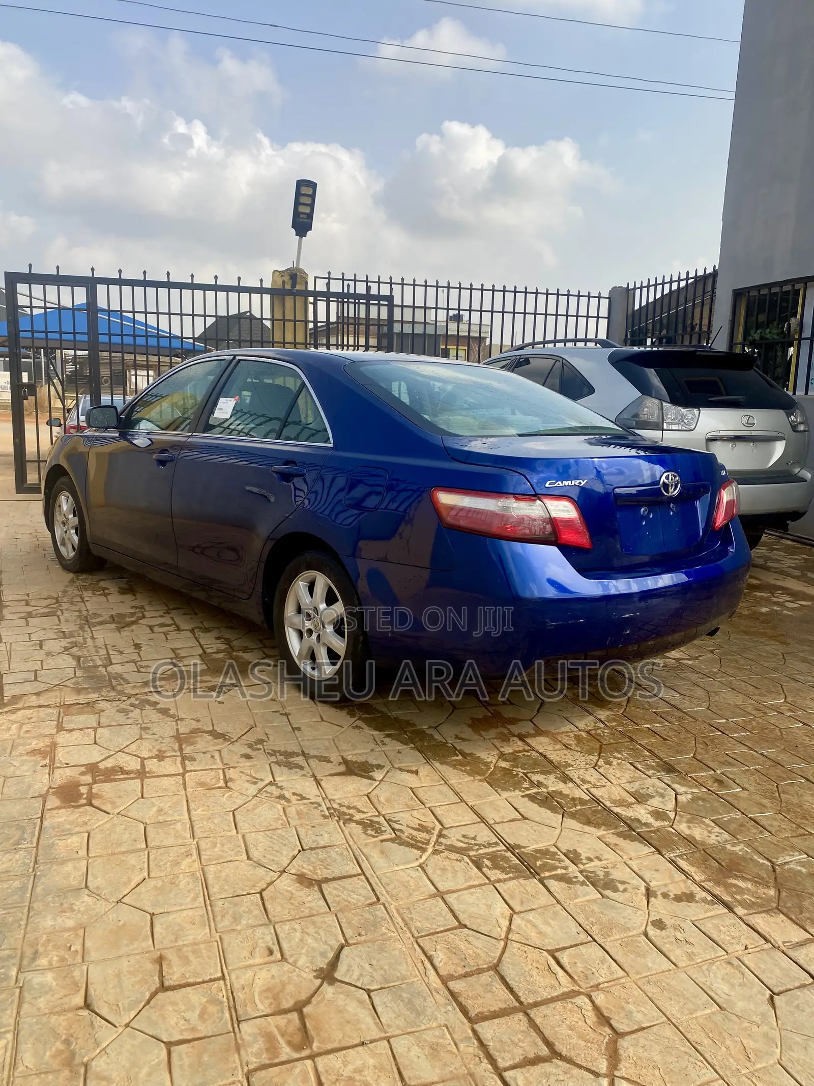 Toyota Camry LE 4dr Sedan (2.4L 4cyl 5A) 2009 Blue