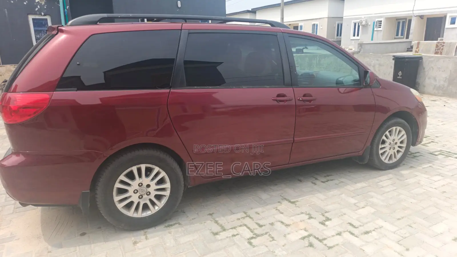Toyota Sienna XLE 7 Passenger 2010 Burgundy