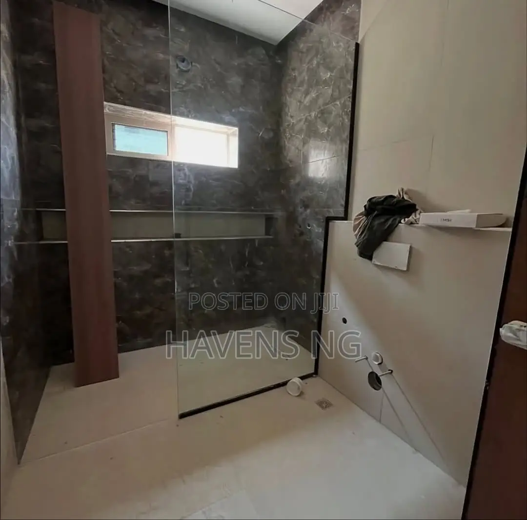 4bdrm Duplex in Mabushi for sale