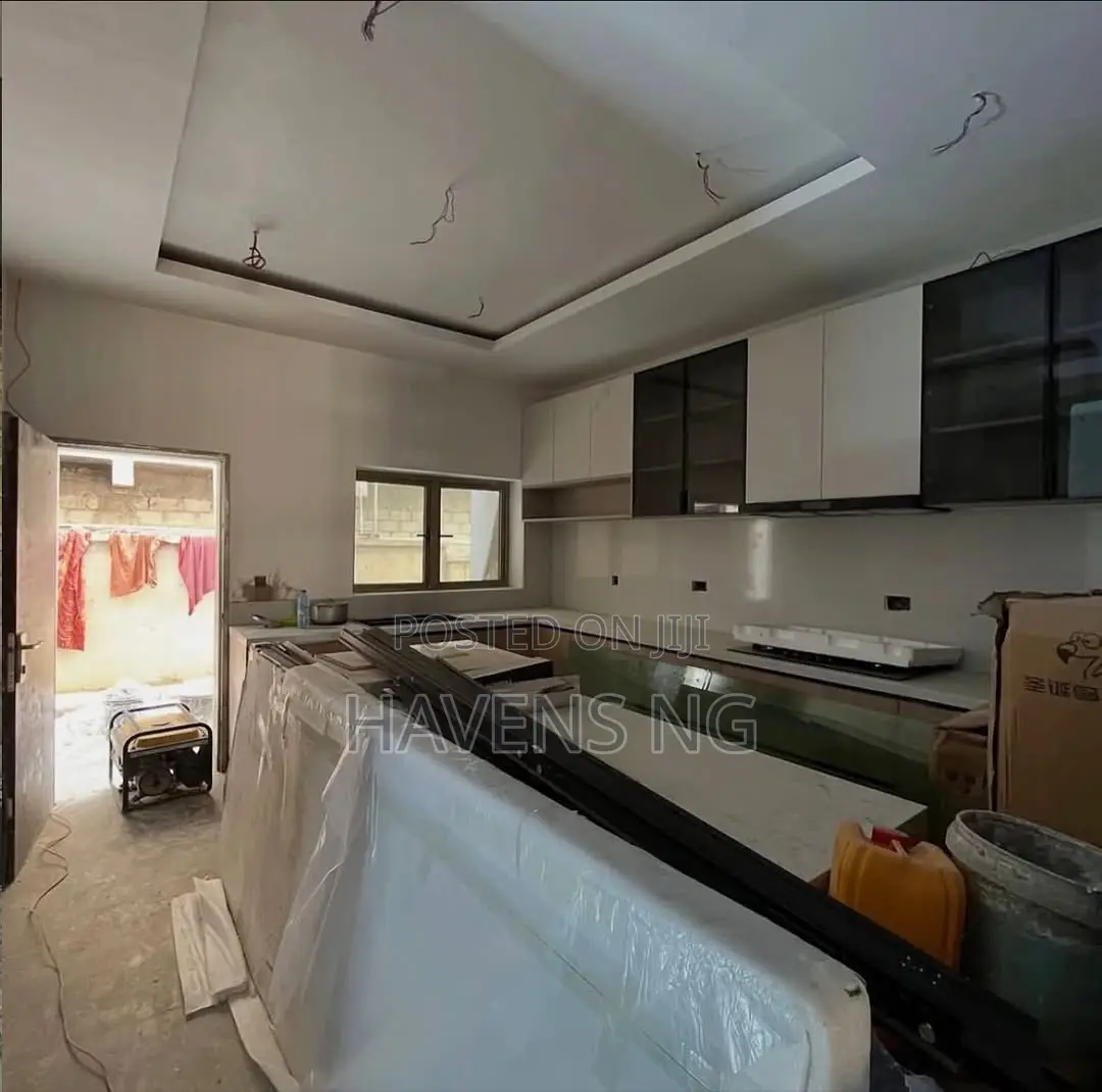 4bdrm Duplex in Mabushi for sale