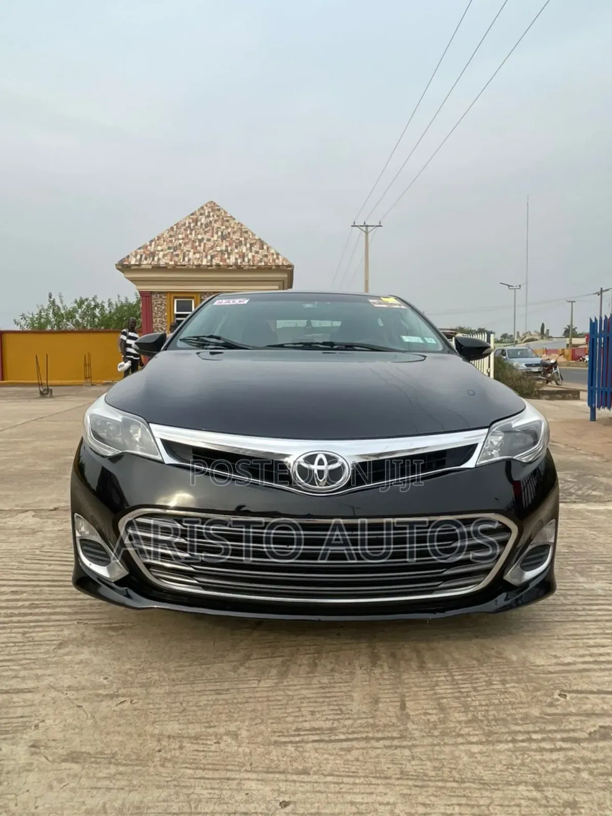 Toyota Avalon XLE 4dr Sedan (3.5L 6cyl 6A) 2014 Black