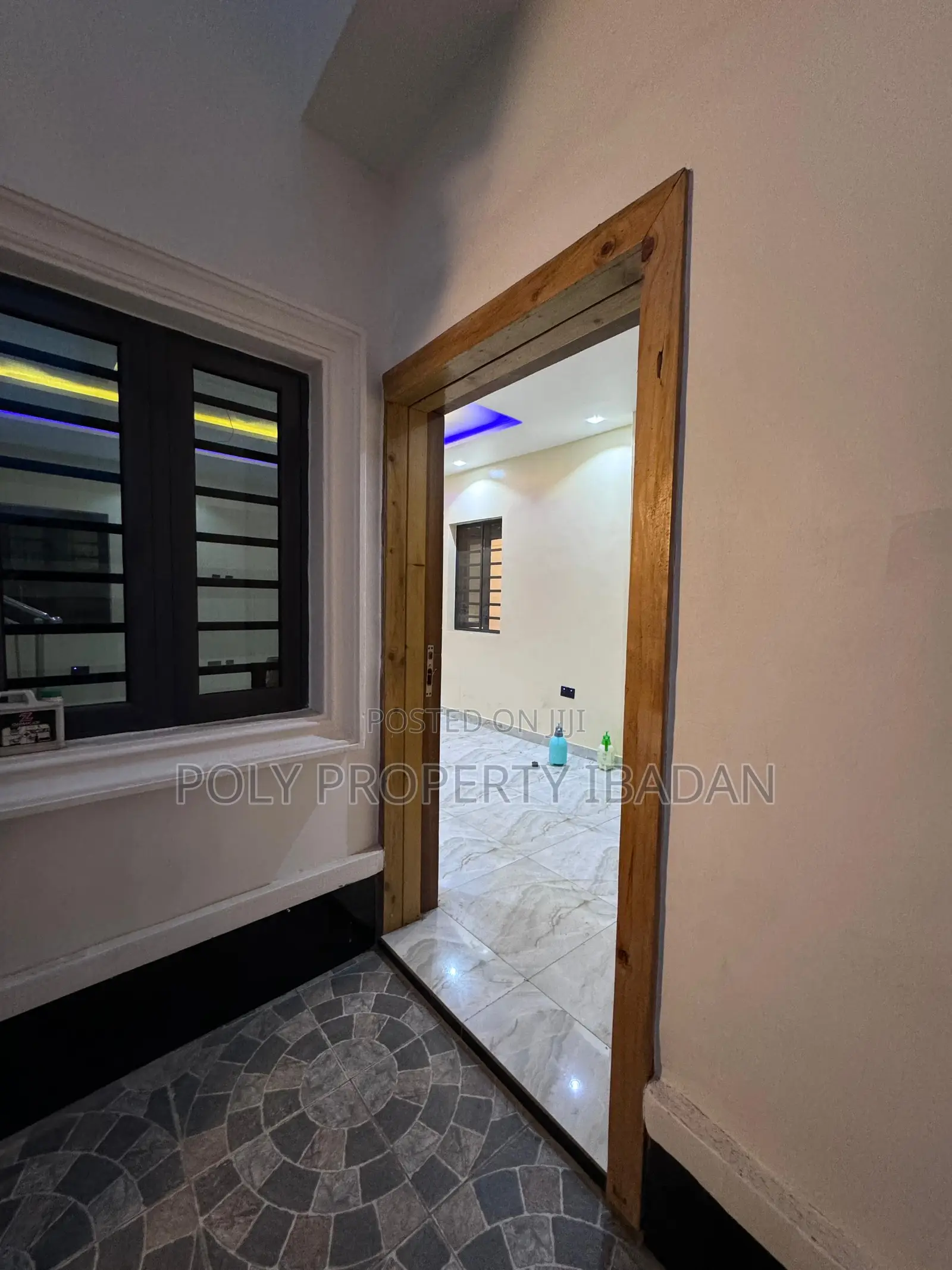 3bdrm Duplex in Kolapo Ishola Gra, Ibadan for rent