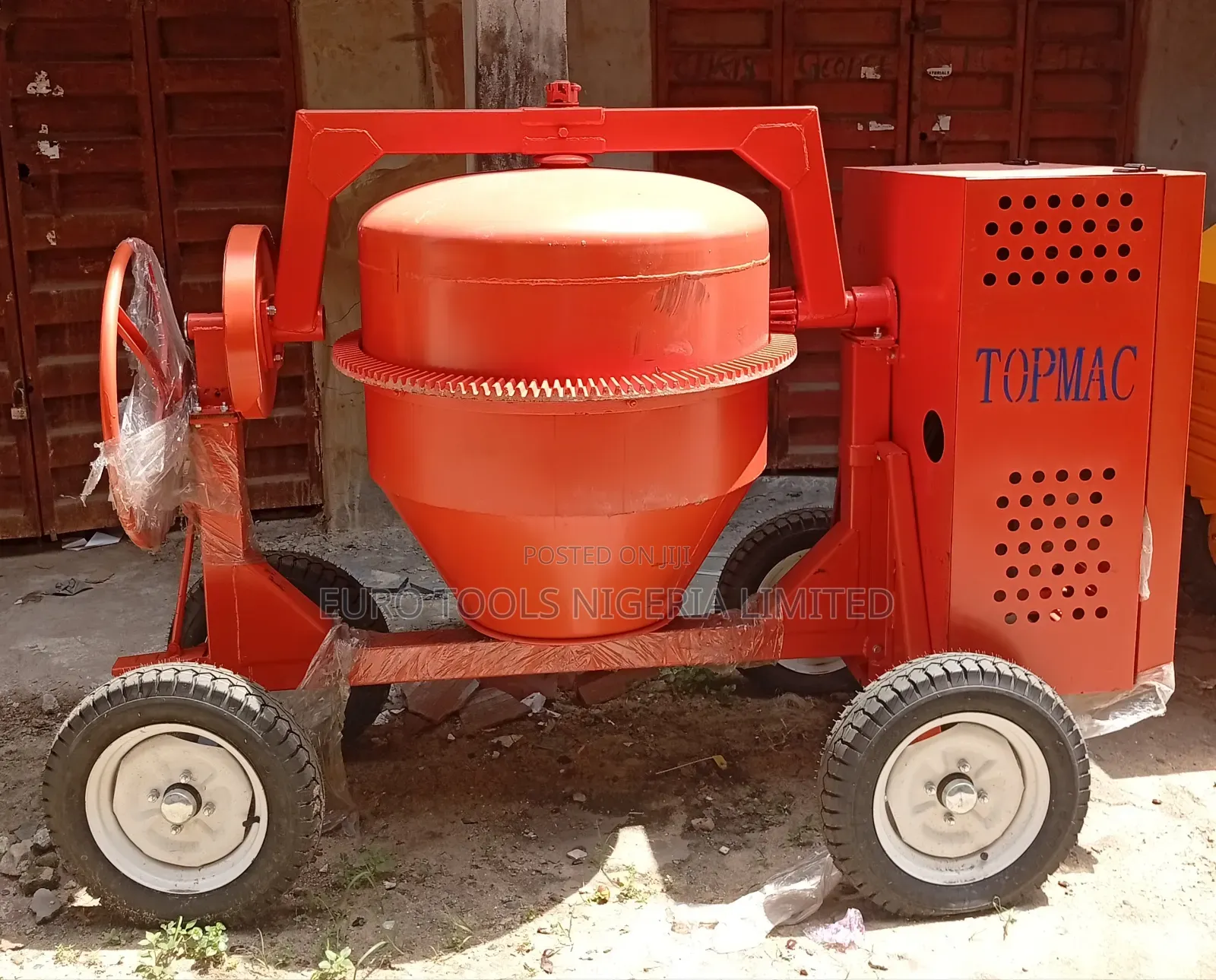 Topmac Concrete Mixer 400litres (Disel)