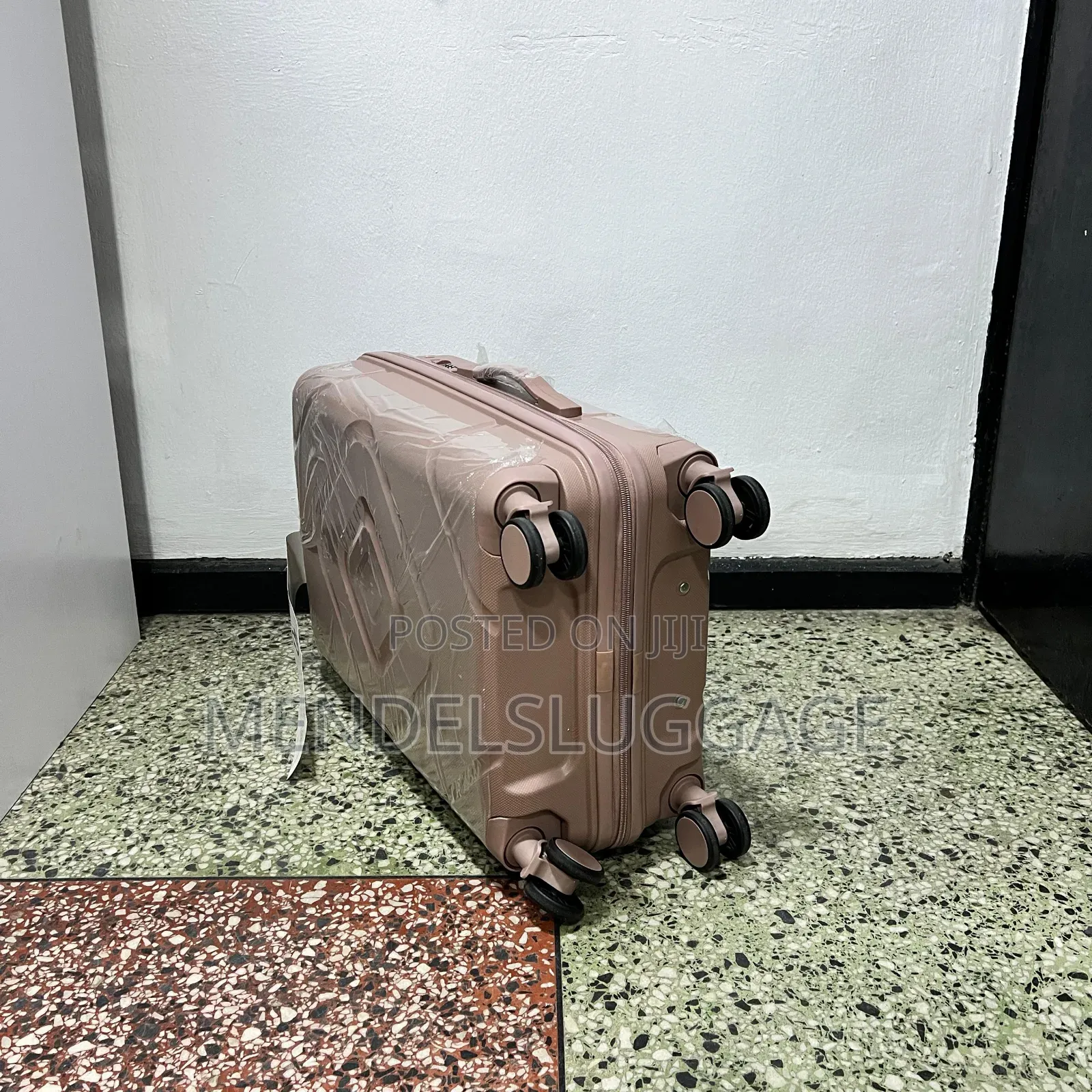 Rose Gold Hard Shell Travel Suitcase