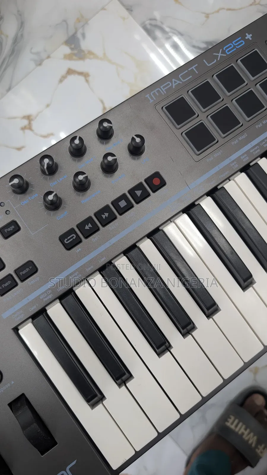 Nektar Impact Lx25+ Studio Midi Keyboard
