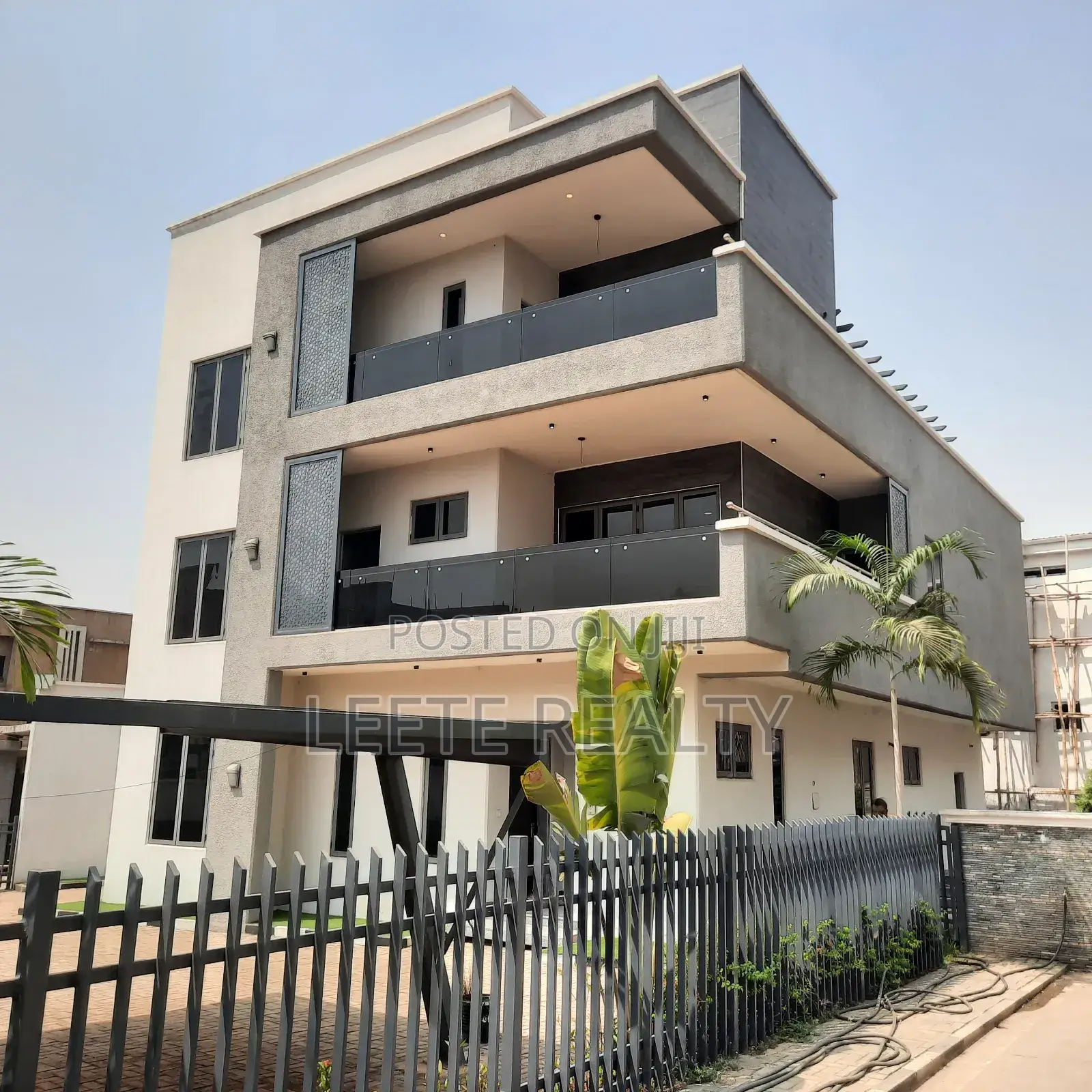 5bdrm Duplex in Wuye for sale