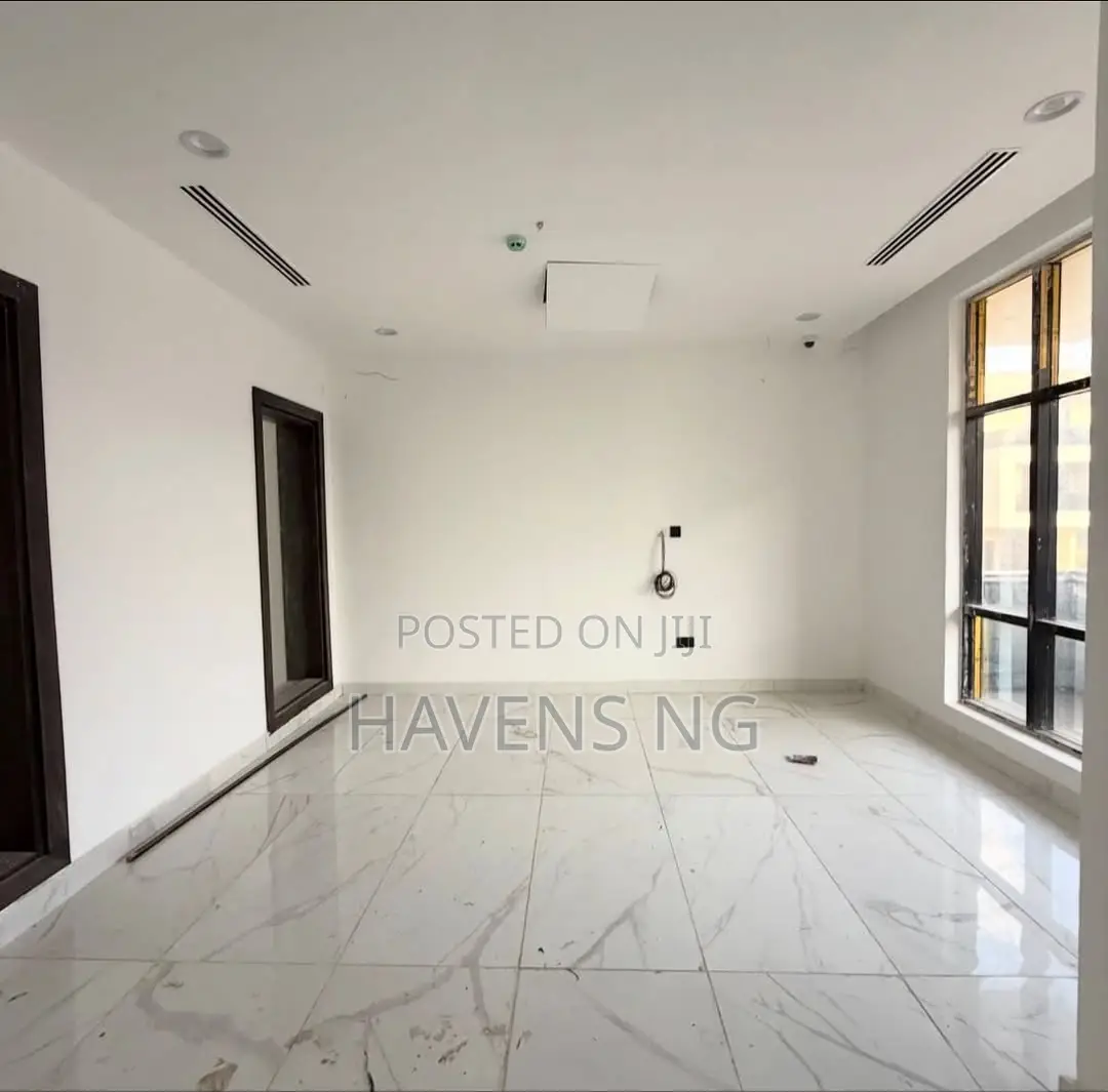 6bdrm Villa in Guzape District for sale