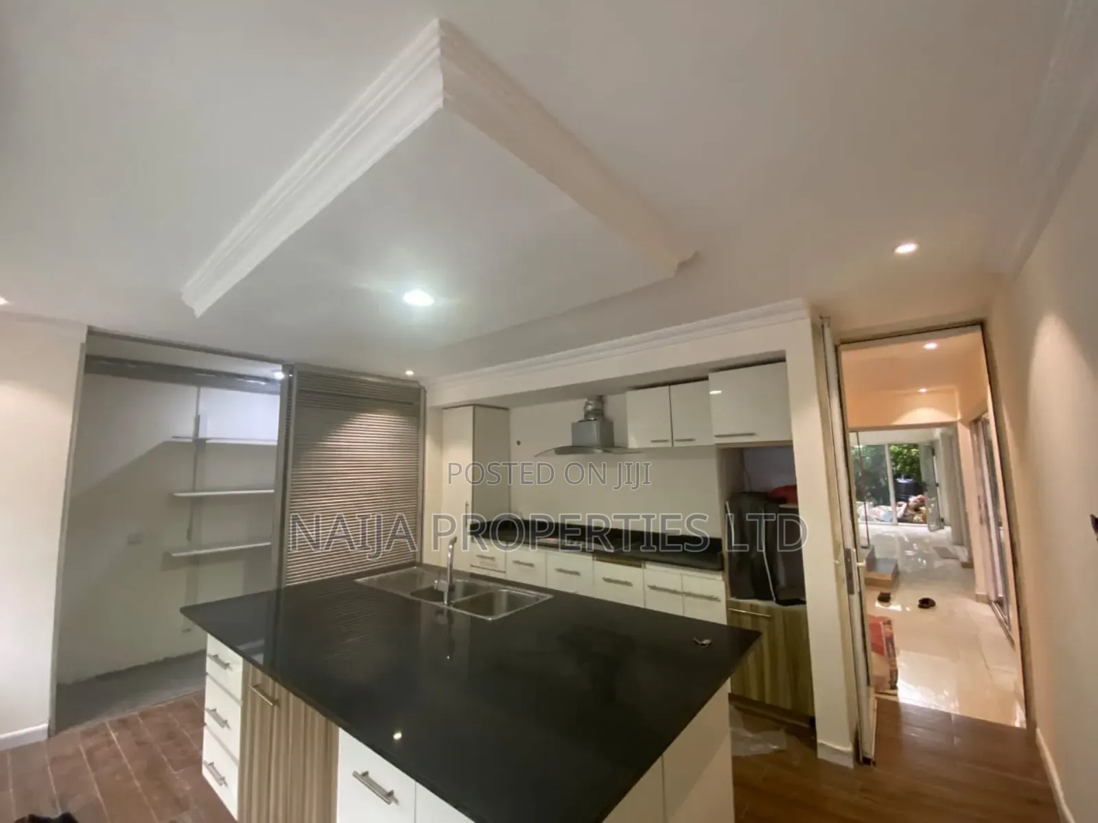 4bdrm Townhouse / Terrace in Parkview Estate, Ikoyi for rent