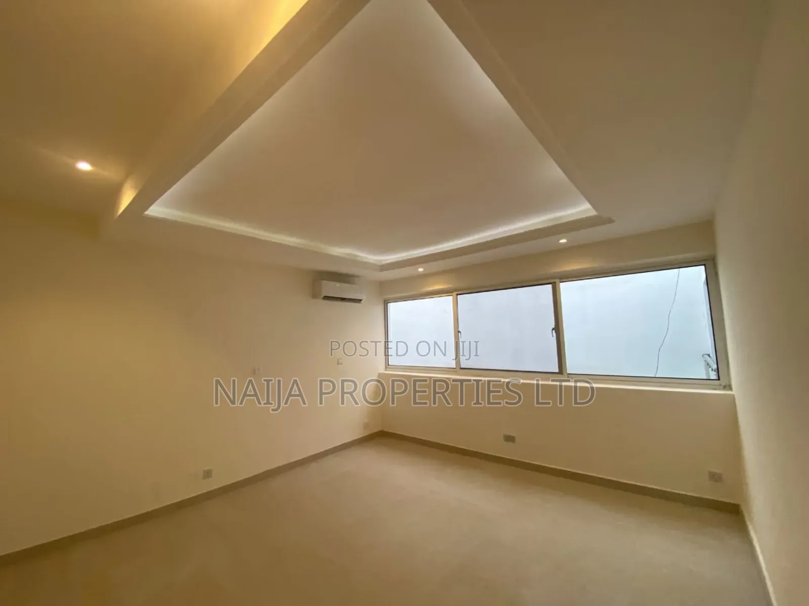 4bdrm Townhouse / Terrace in Parkview Estate, Ikoyi for rent