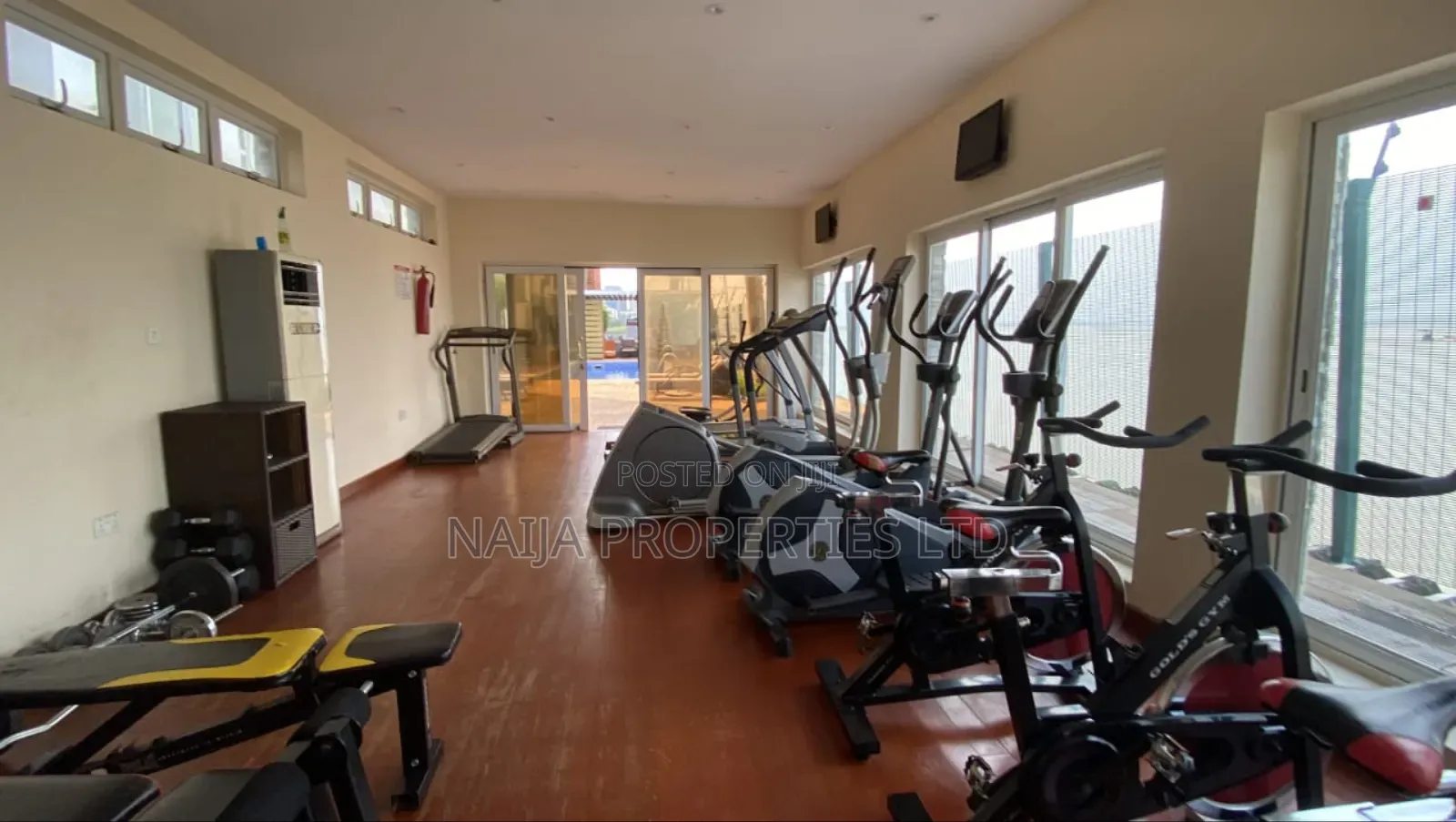 3bdrm Apartment in Banana Island, Ikoyi for rent