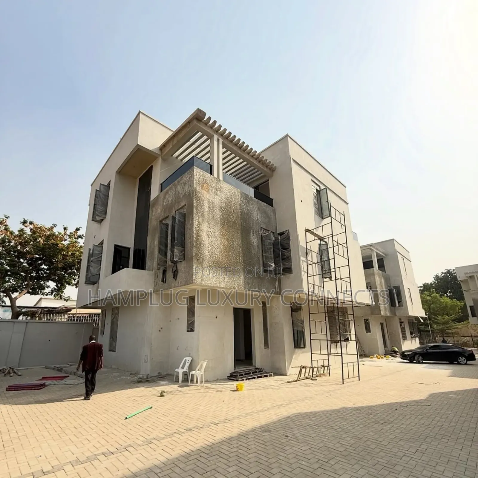 Furnished 5bdrm Duplex in Lifecamp for sale