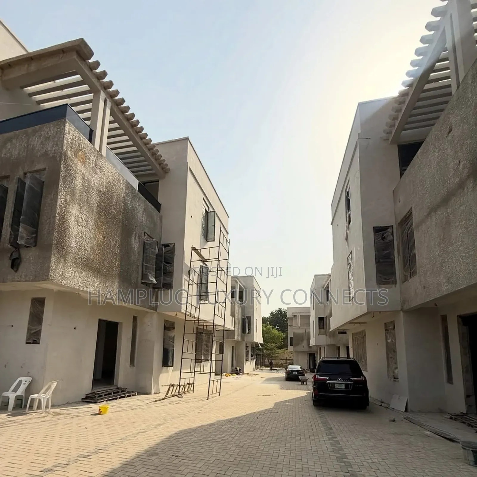 Furnished 5bdrm Duplex in Lifecamp for sale