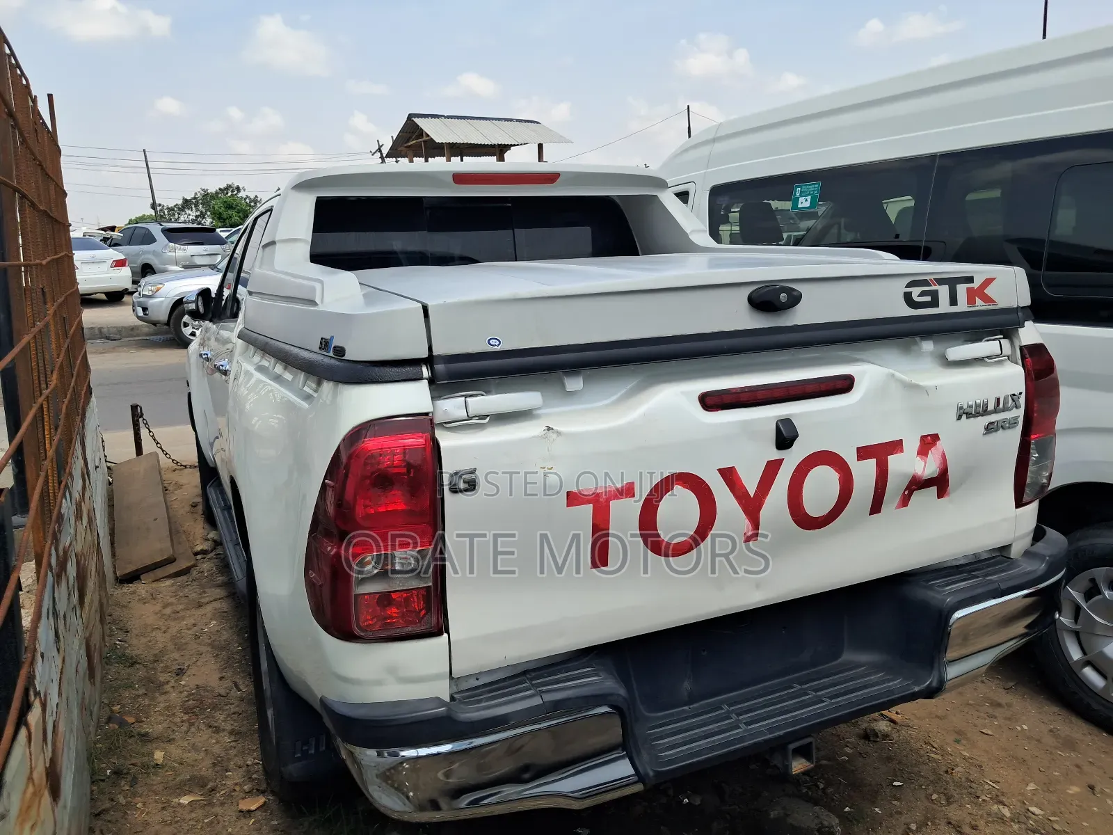 Toyota Hilux Revo Double Cab Deisel 2.8 AWD 2018 White