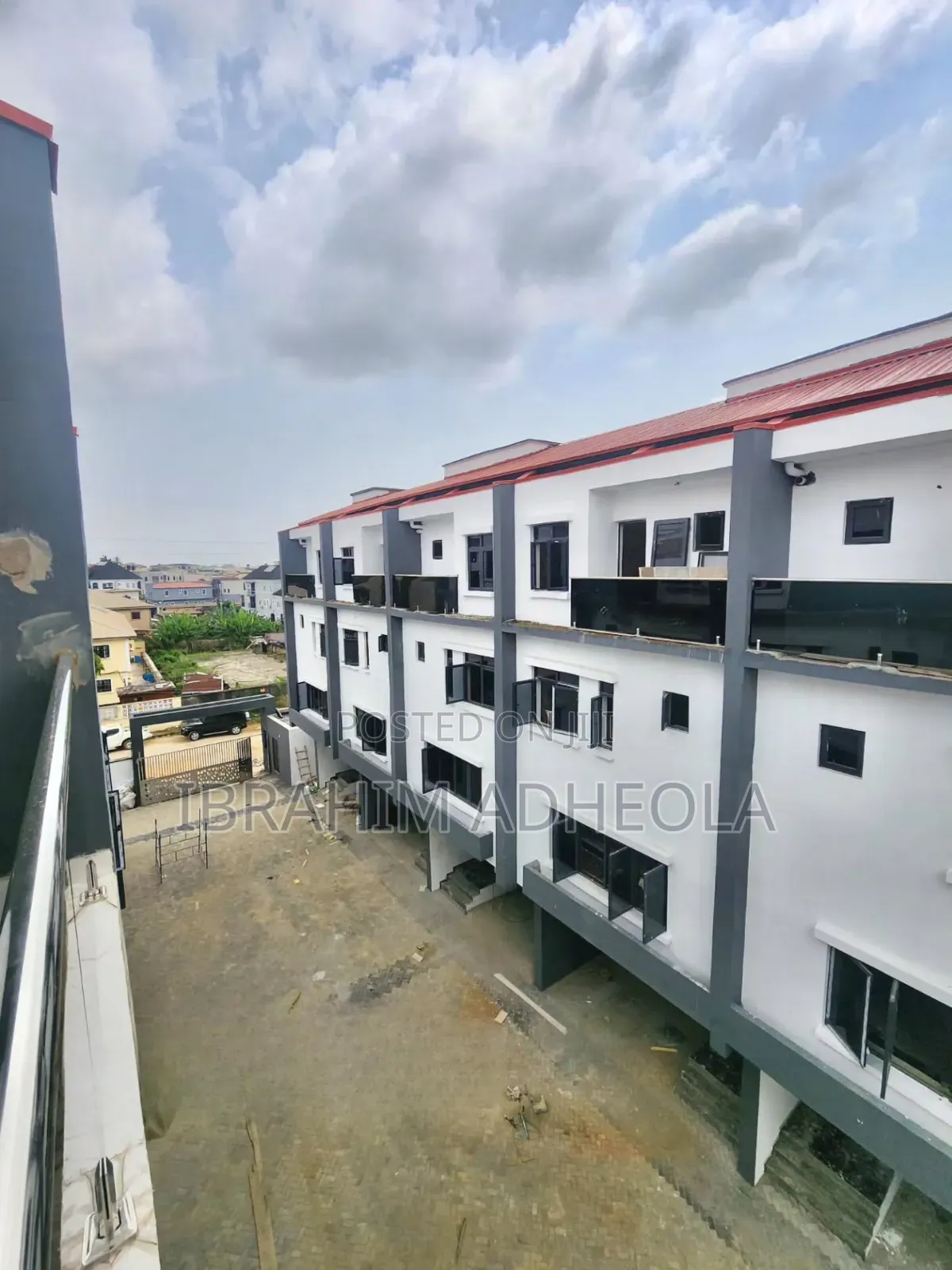 4bdrm Townhouse/Terrace in Gbagada for sale