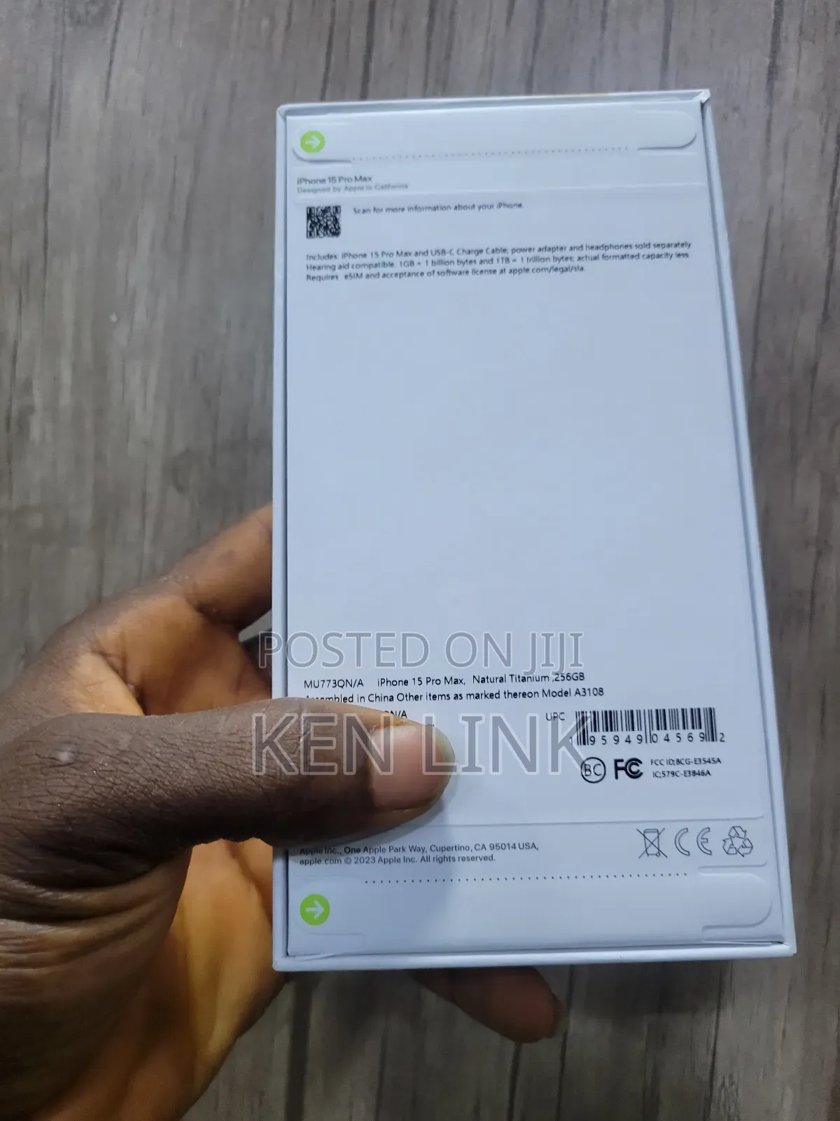 New Apple iPhone 15 Pro Max 256 GB