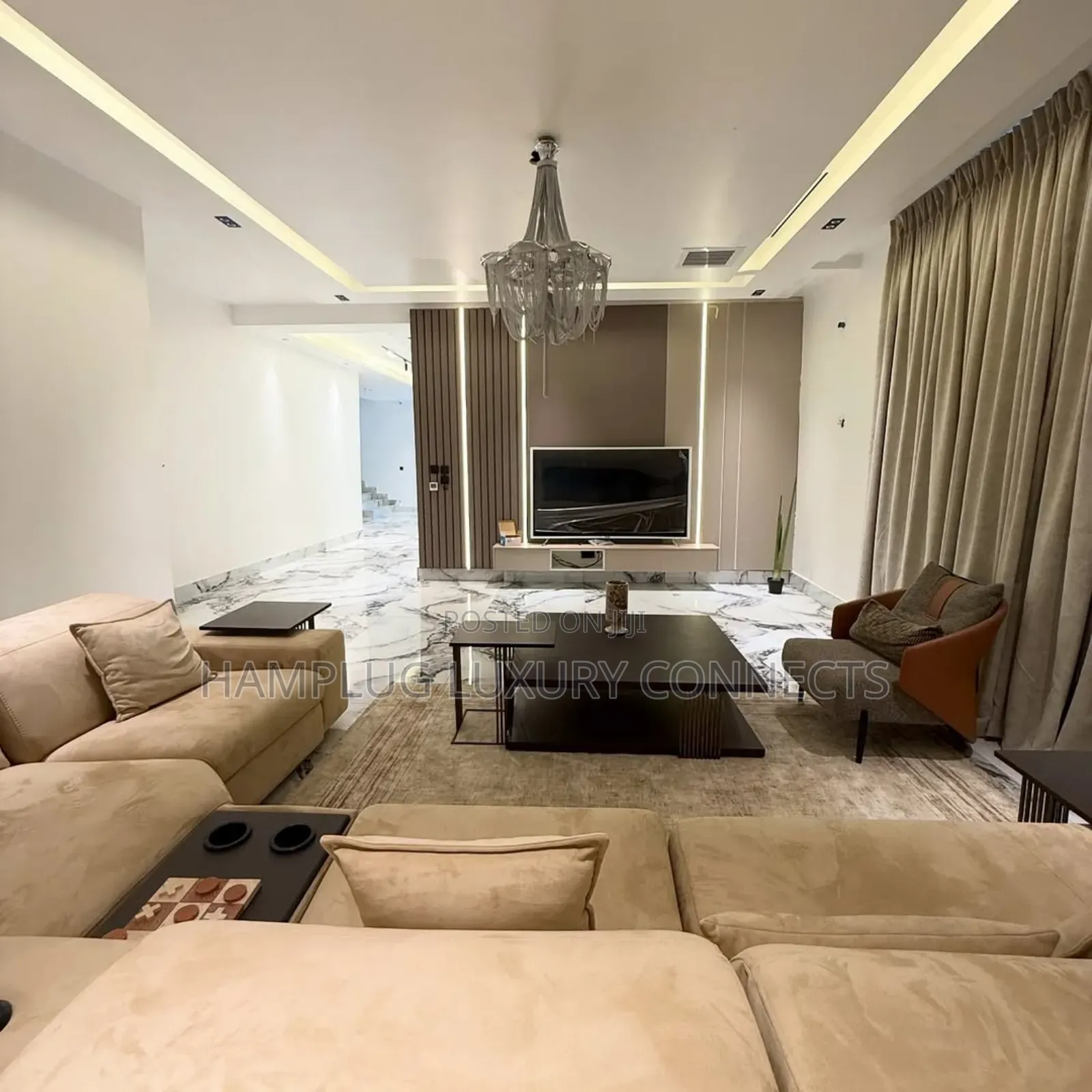 Furnished 7bdrm Duplex in Kado for sale