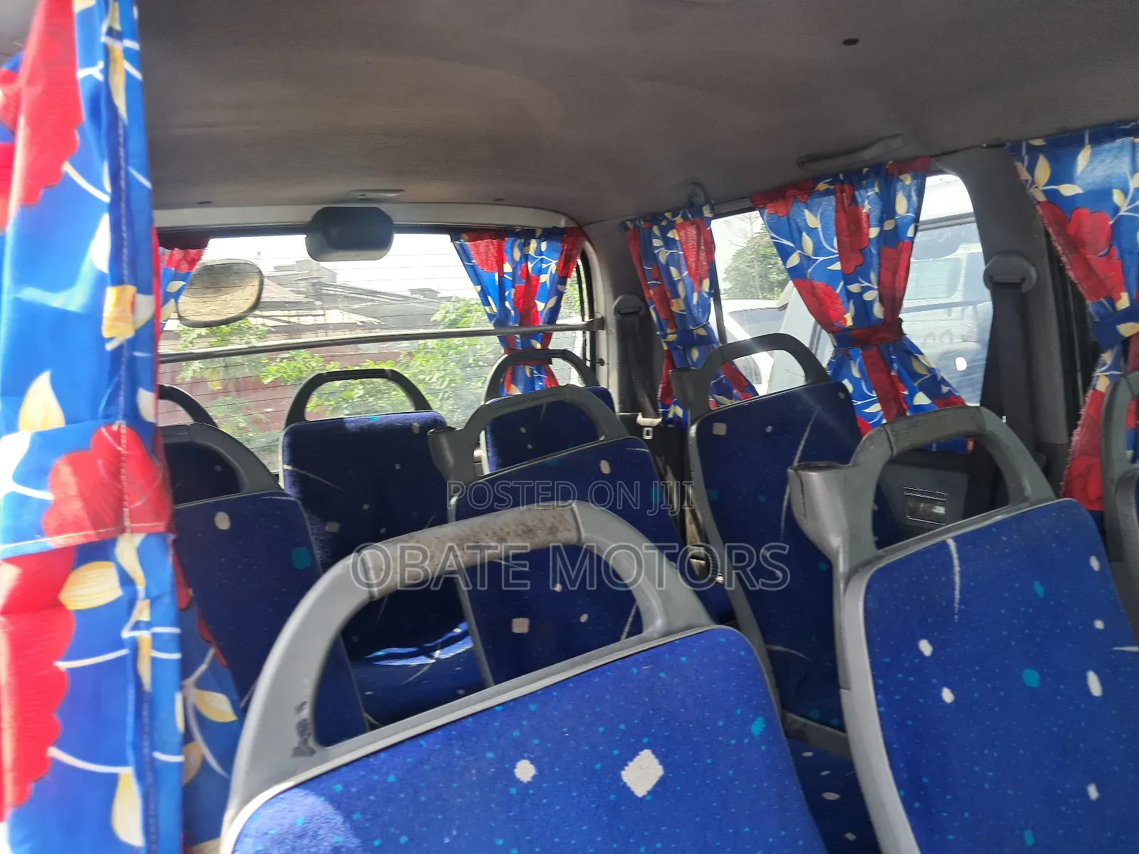 Toyota HiAce 2009 Silver