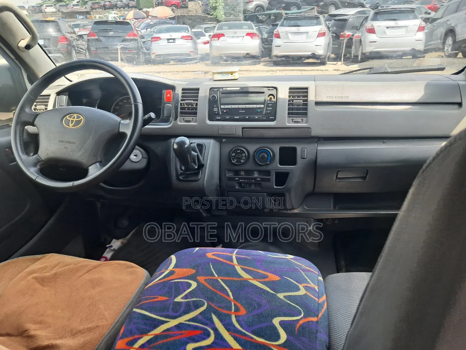 Toyota HiAce 2010 White