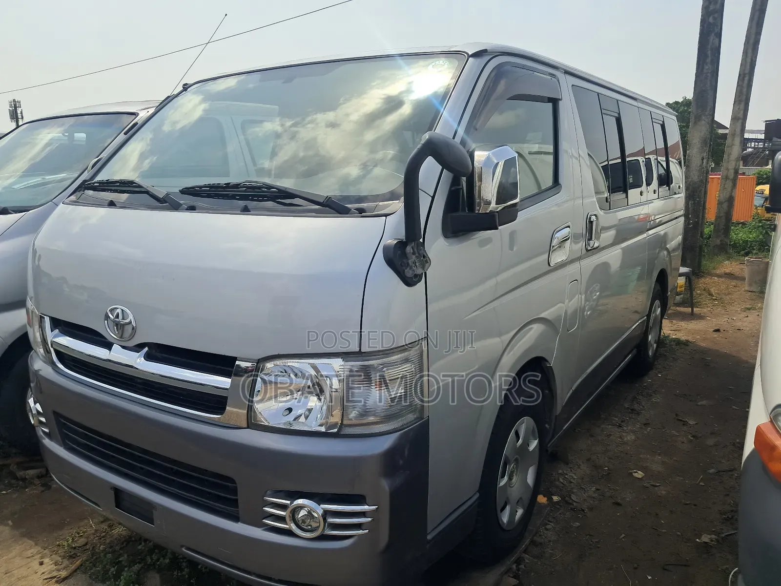 Toyota HiAce 2012 Grey