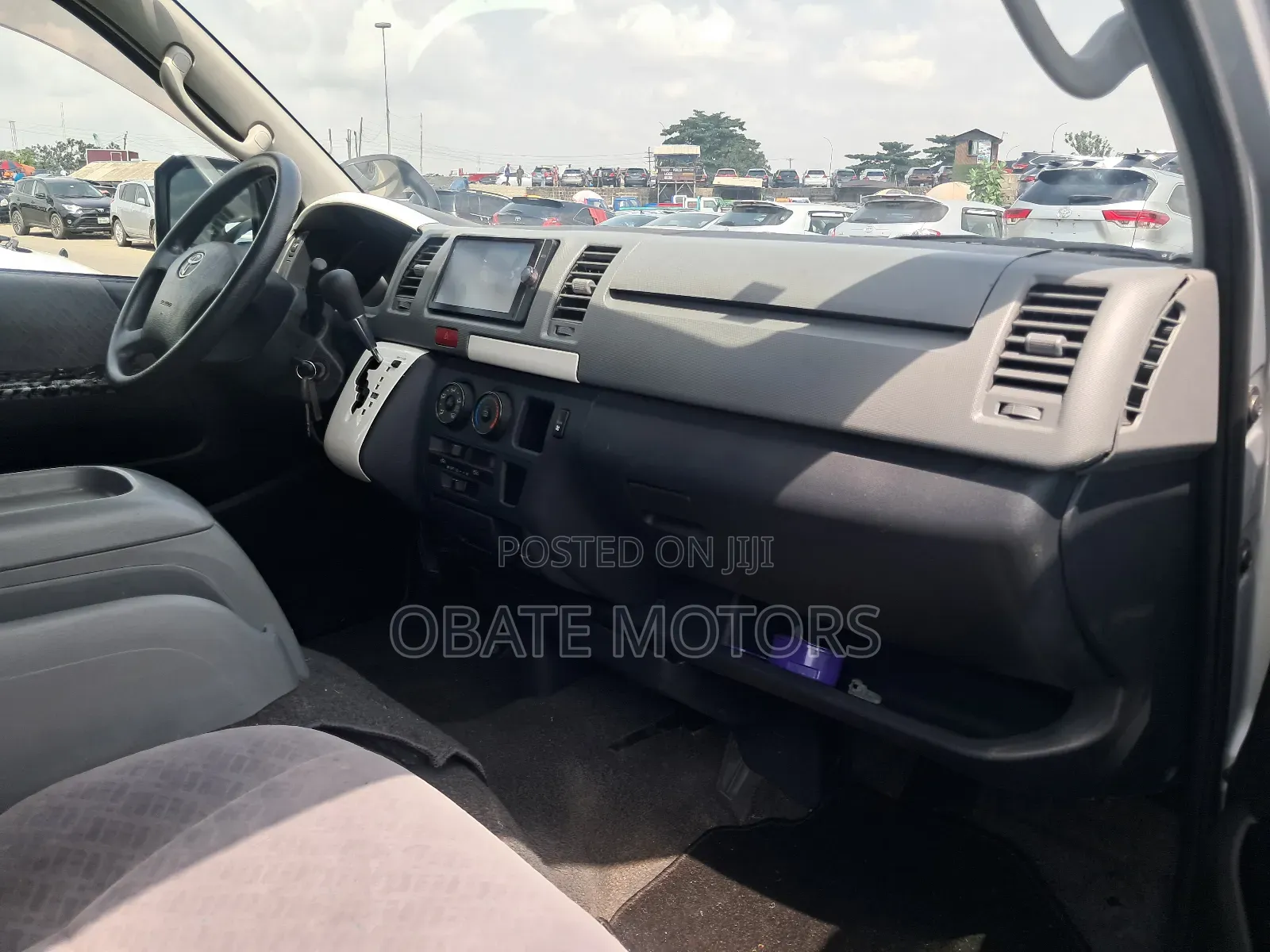 Toyota HiAce 2012 Grey