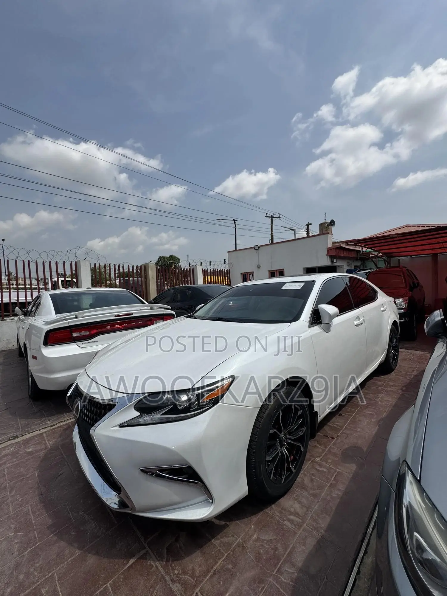 Lexus ES 350 FWD 2014 White