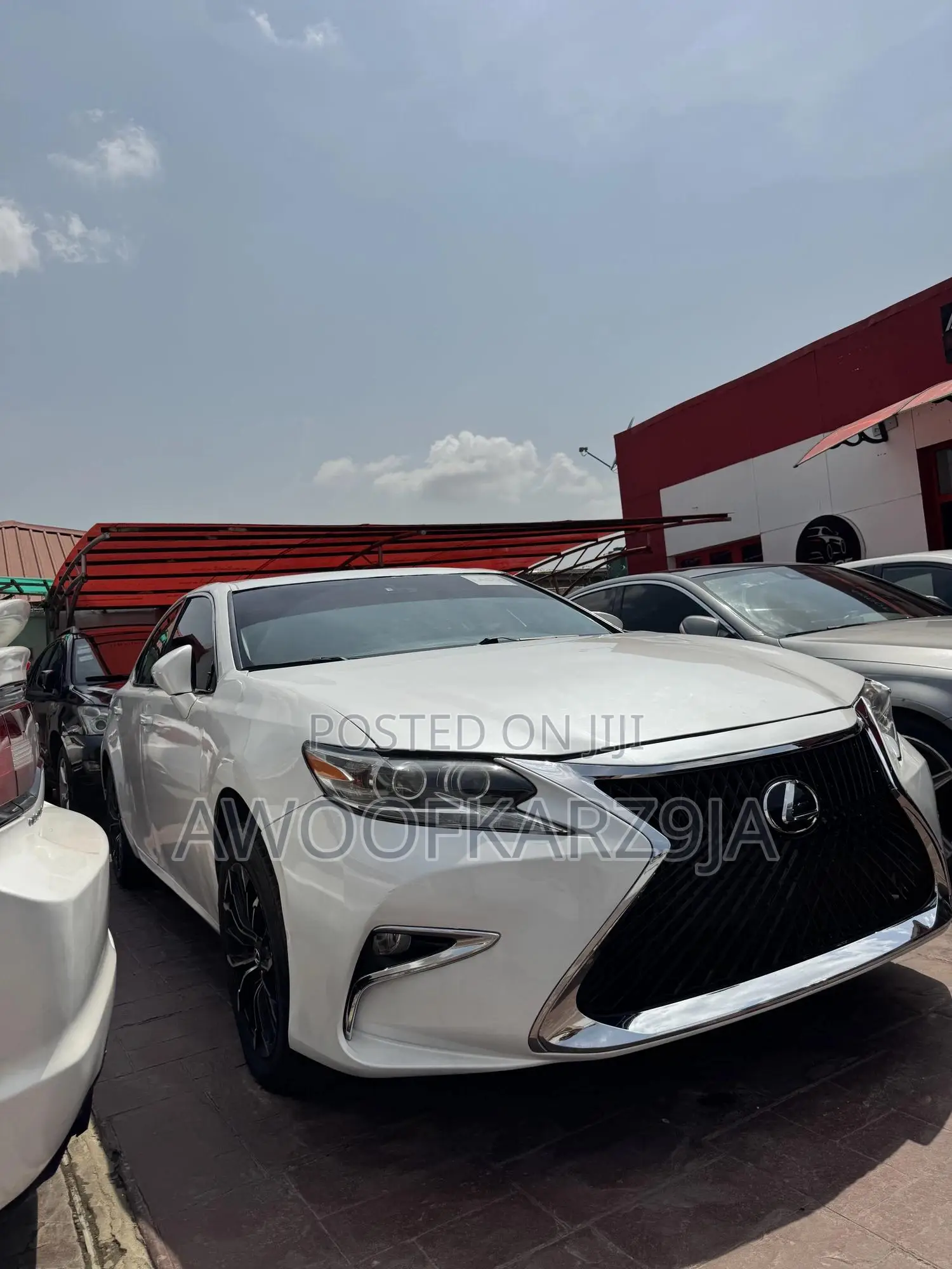 Lexus ES 350 FWD 2014 White