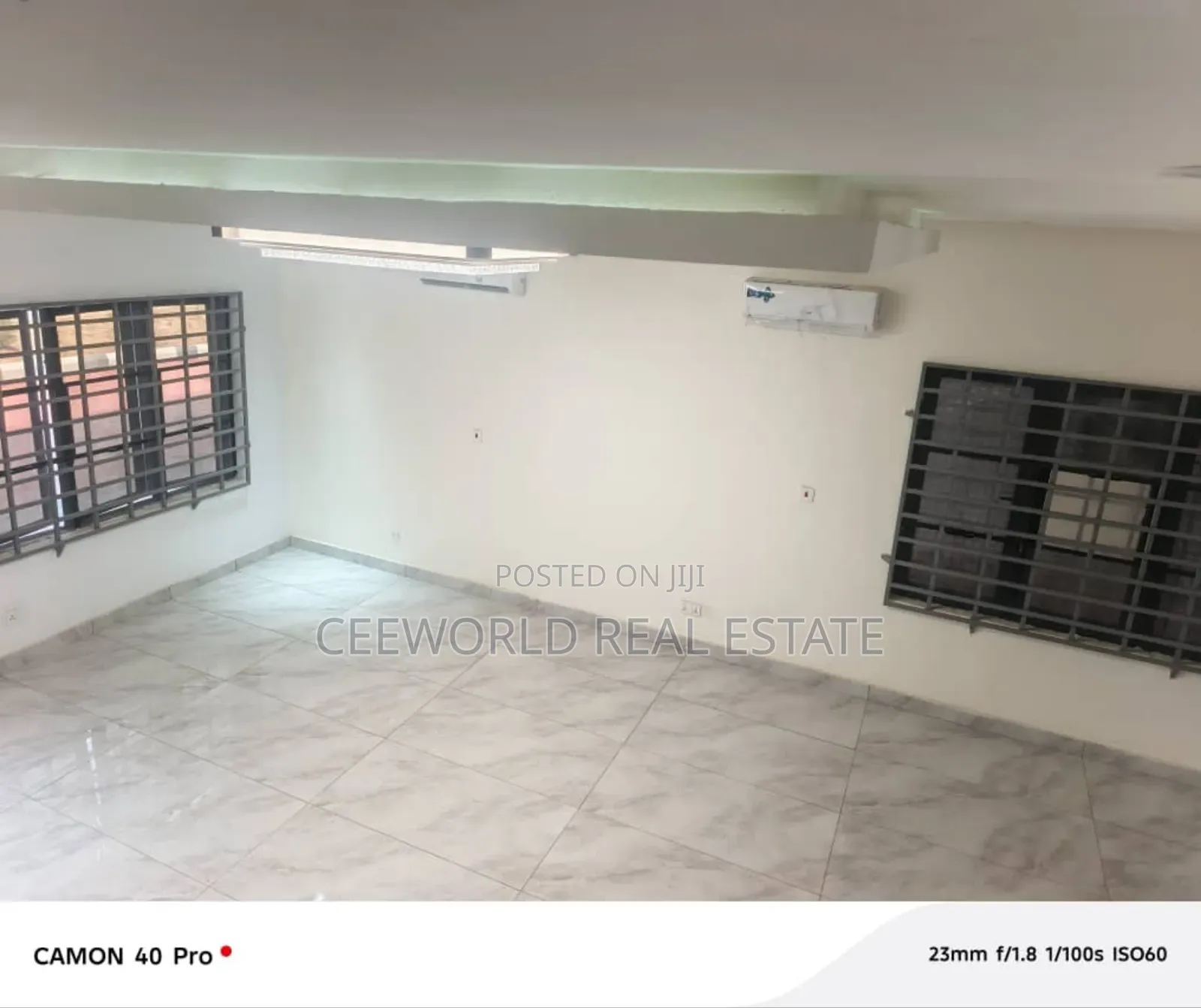 4bdrm Duplex in Alalubosa Gra for sale