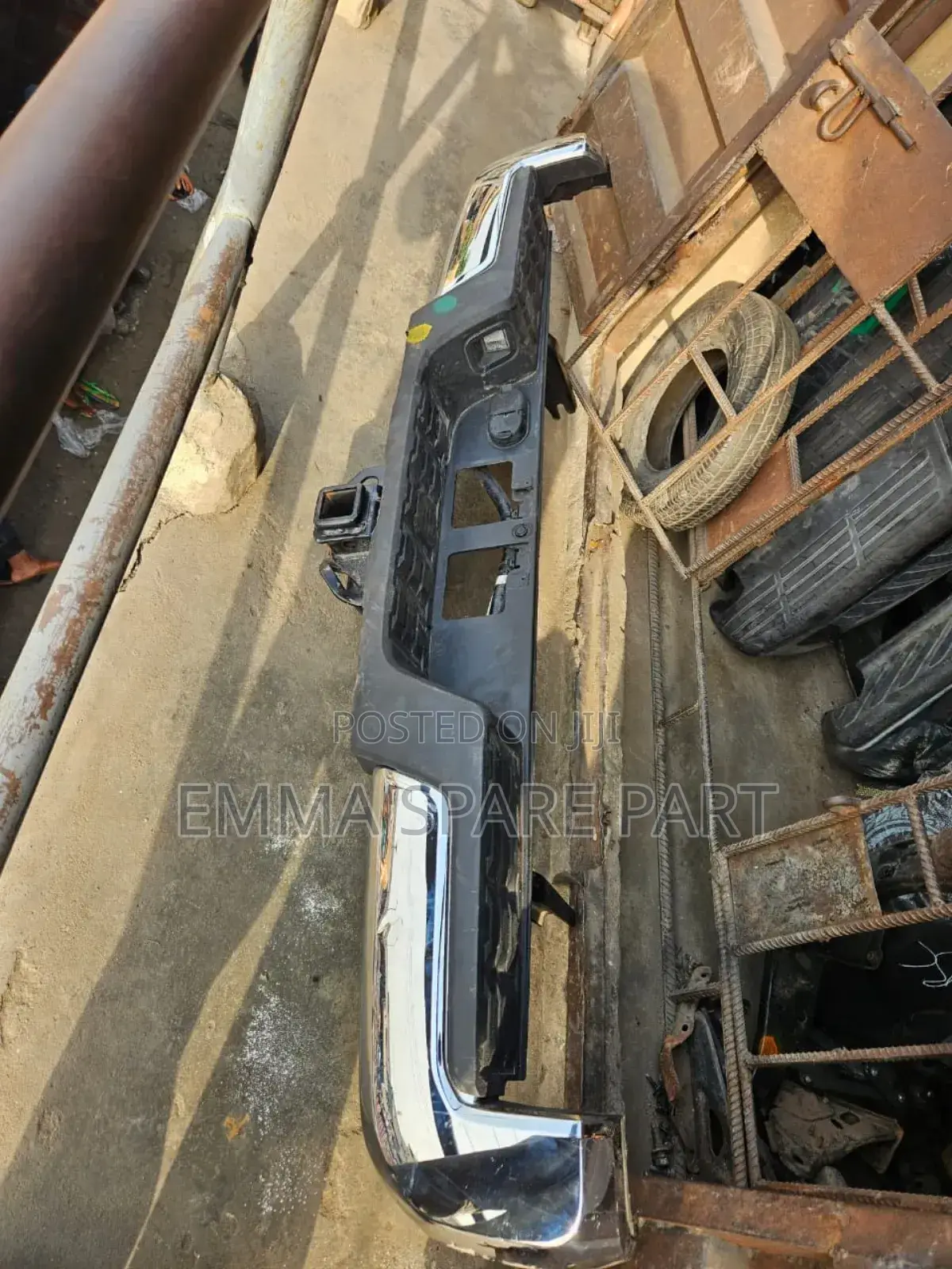 Complete Back Bumper Tacoma 2020
