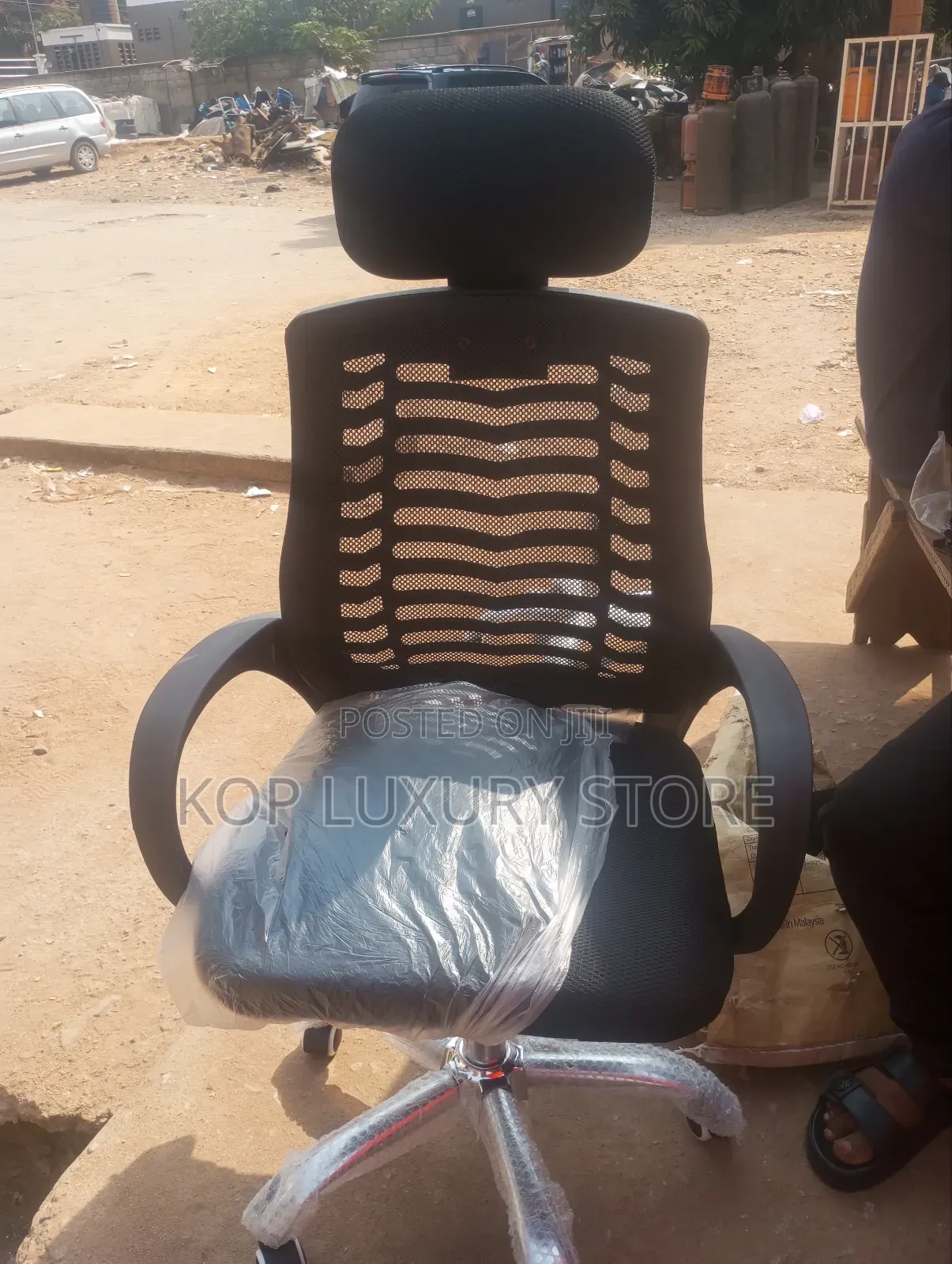 Semi Executive Office Chair