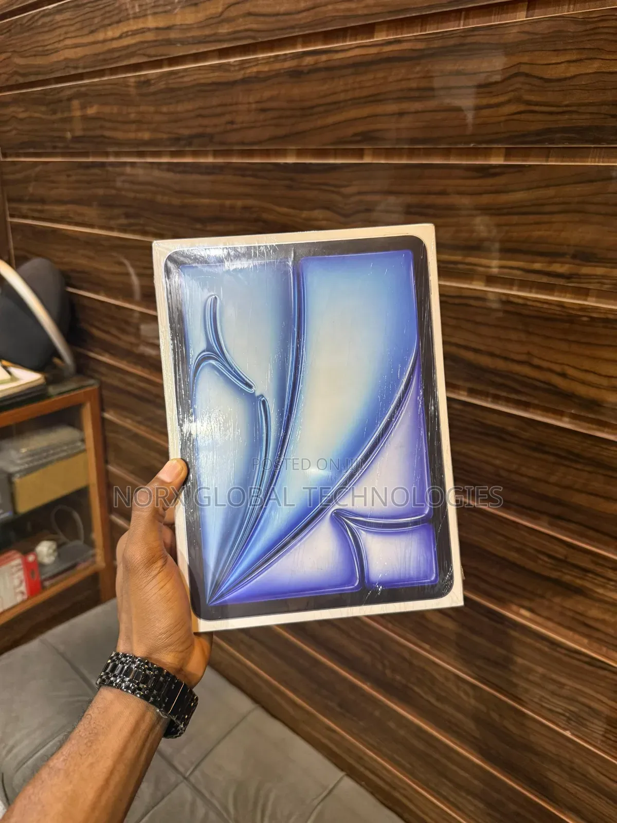 New Apple iPad Air 128 GB