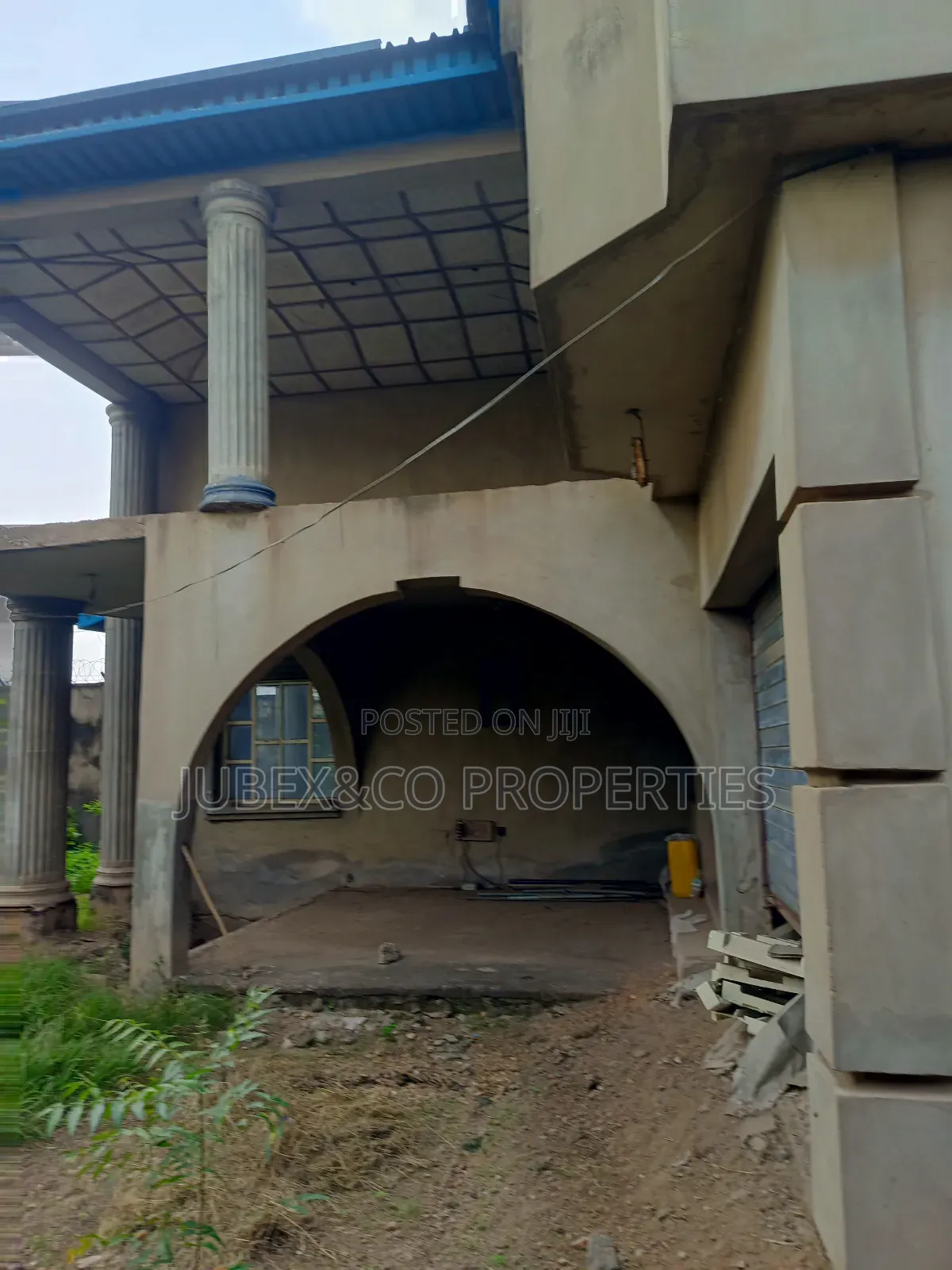 5bdrm Duplex in Conoil Sango Ota for sale