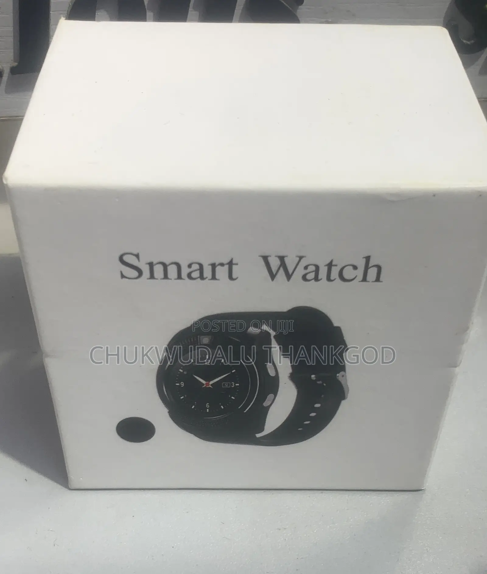 V8 Smartwatch