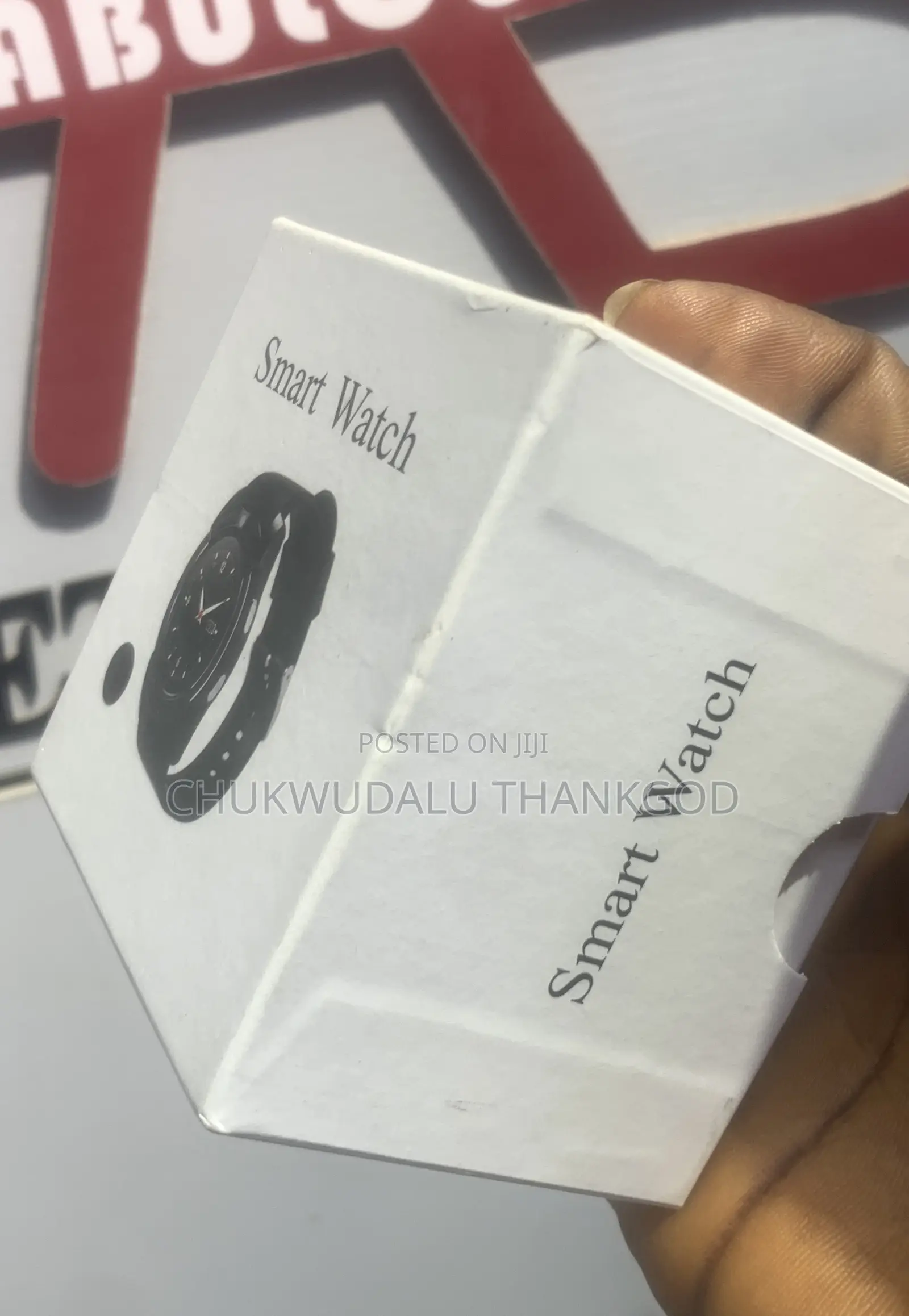 V8 Smartwatch