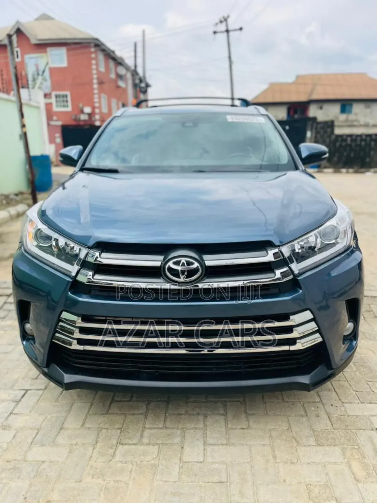 Toyota Highlander XLE 2019 Blue