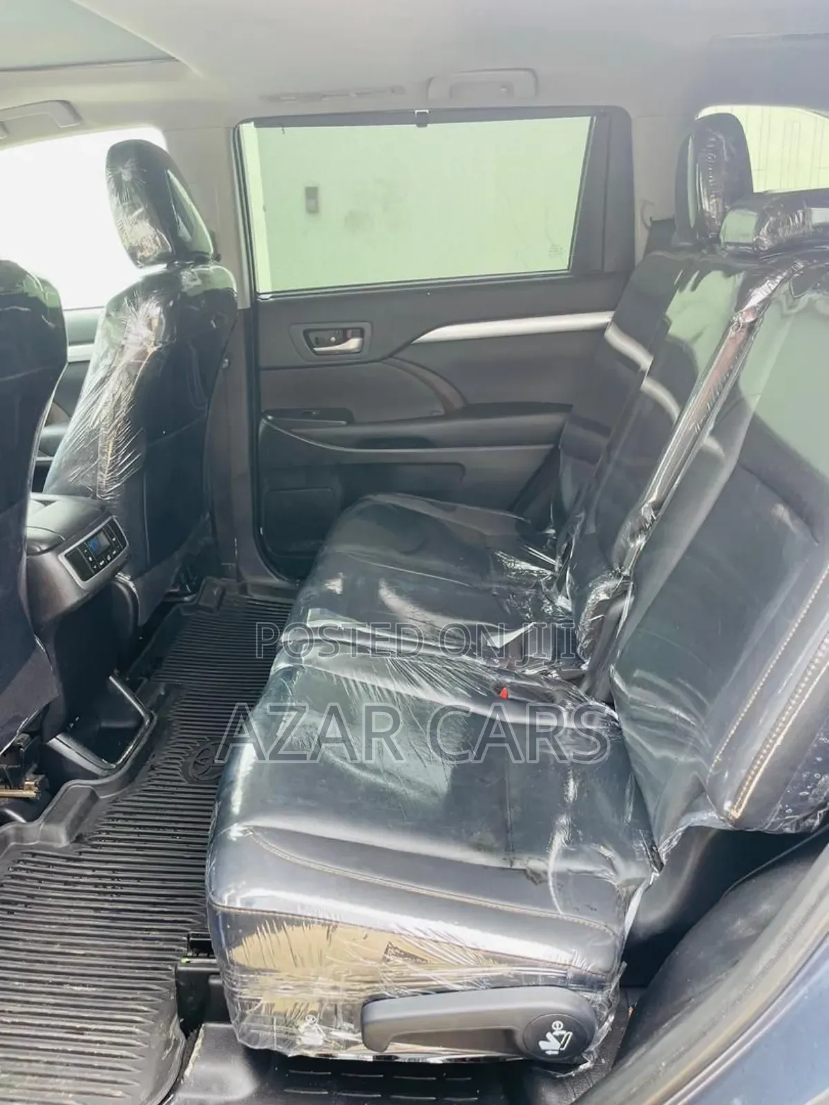 Toyota Highlander XLE 2019 Blue