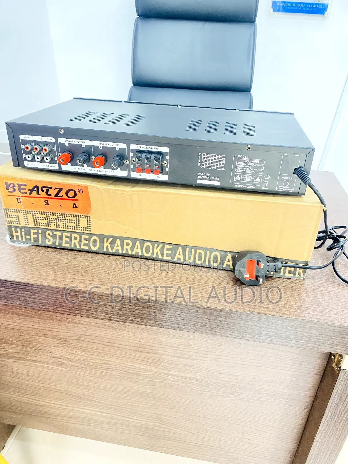 Hi-Fi Stereo Amplifier for Ceiling Speakers